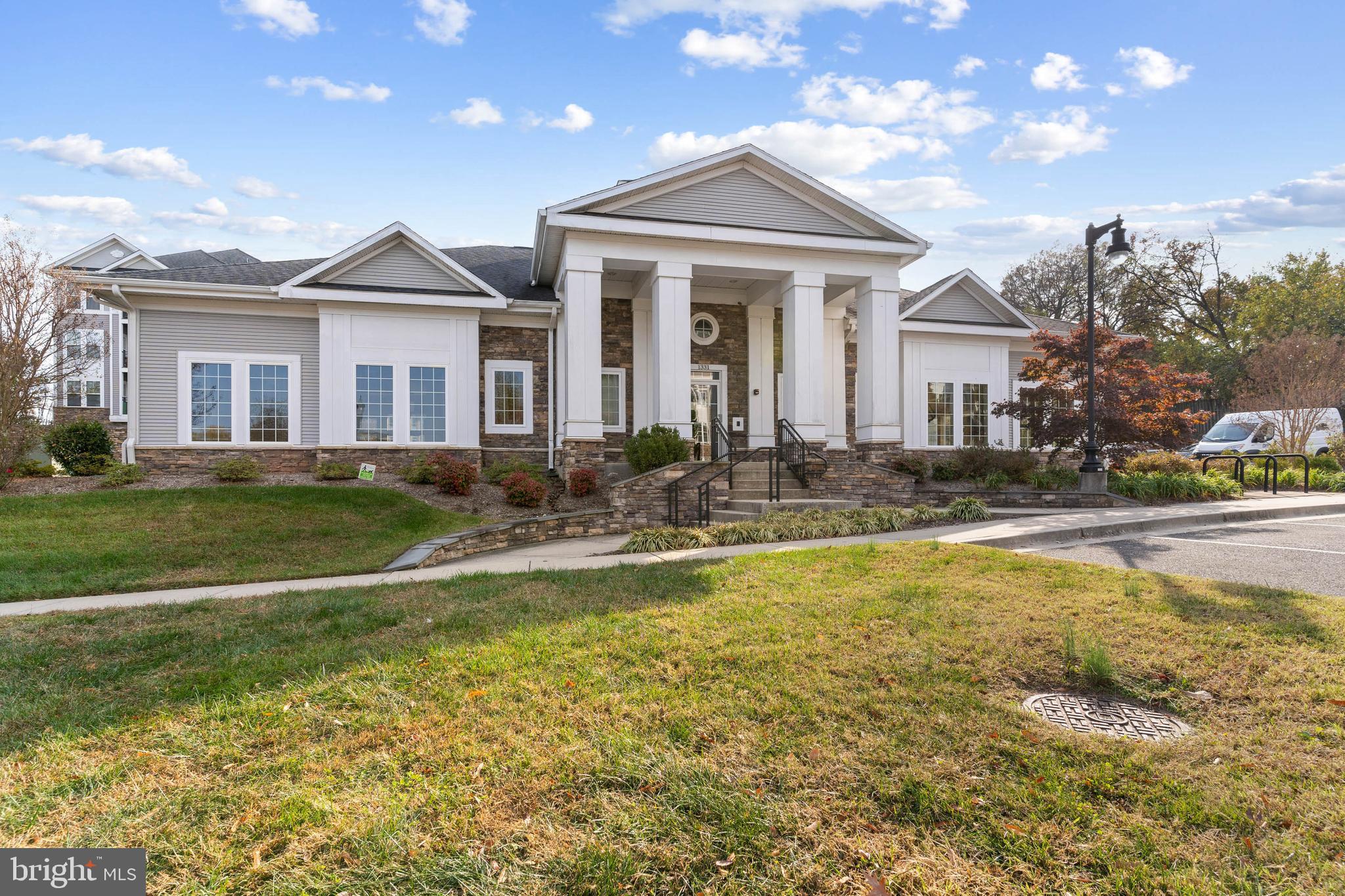 THE ADDISON AT ST PAUL - Residential