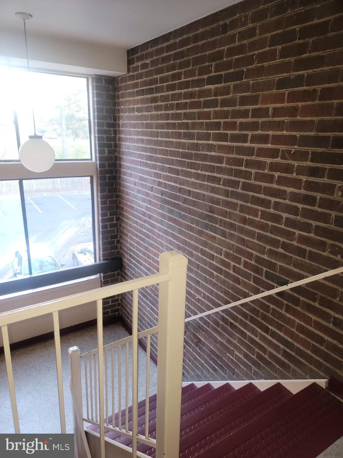 HAWTHORNE VILLAGE - Residential Lease