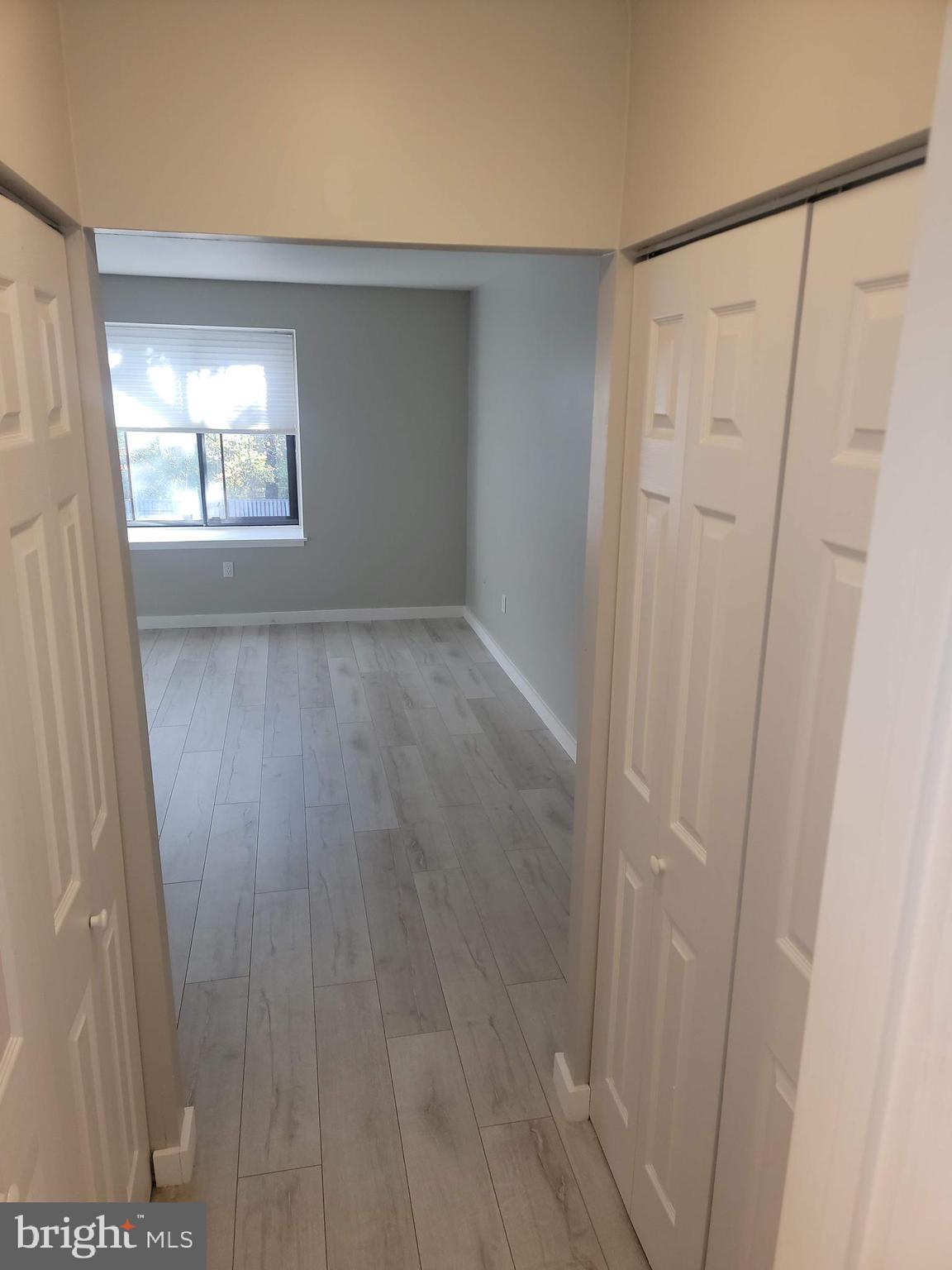 HAWTHORNE VILLAGE - Residential Lease