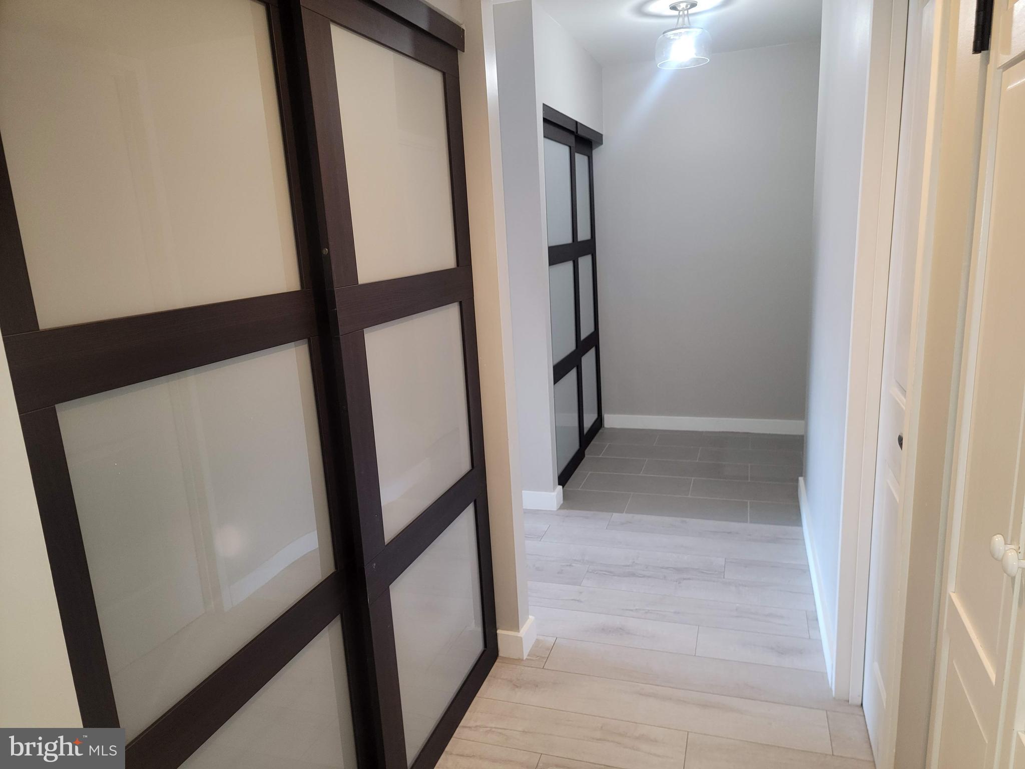 HAWTHORNE VILLAGE - Residential Lease