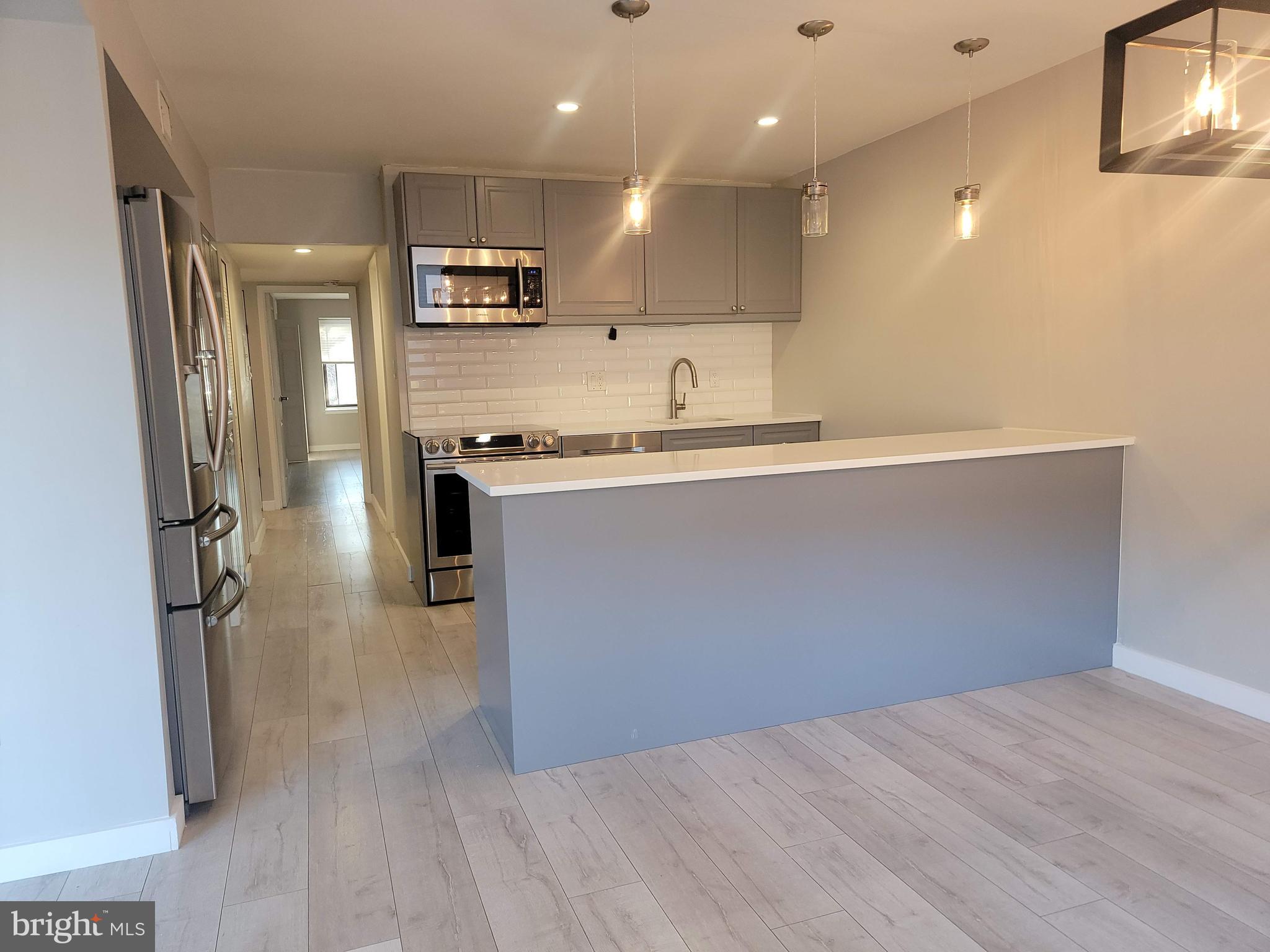HAWTHORNE VILLAGE - Residential Lease