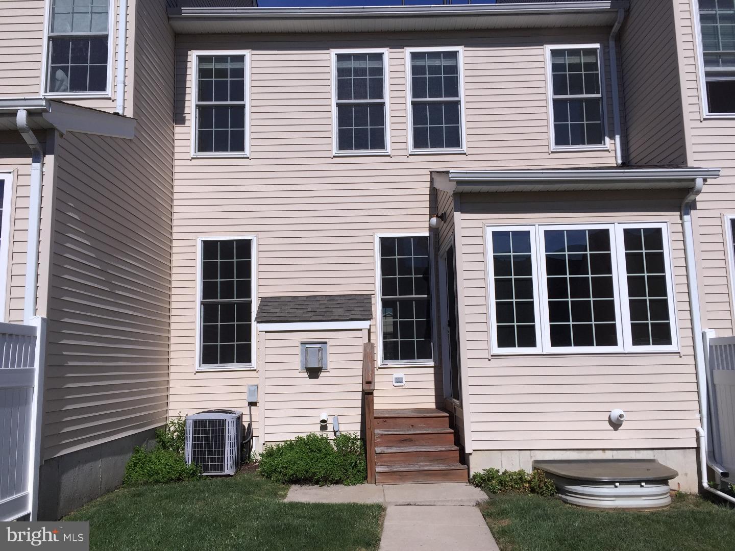 ARBOR POINT - Residential