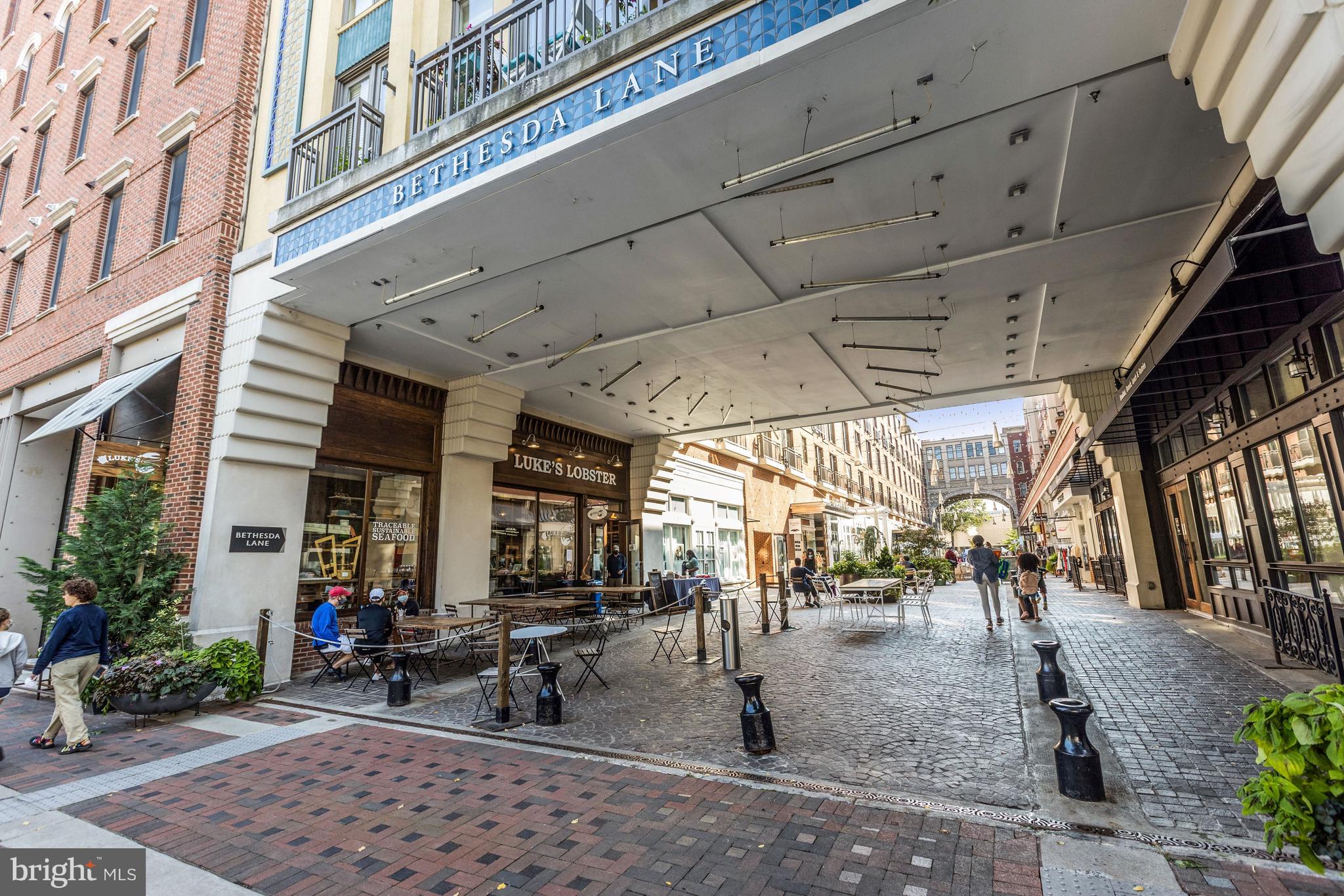 KENWOOD FOREST - Residential