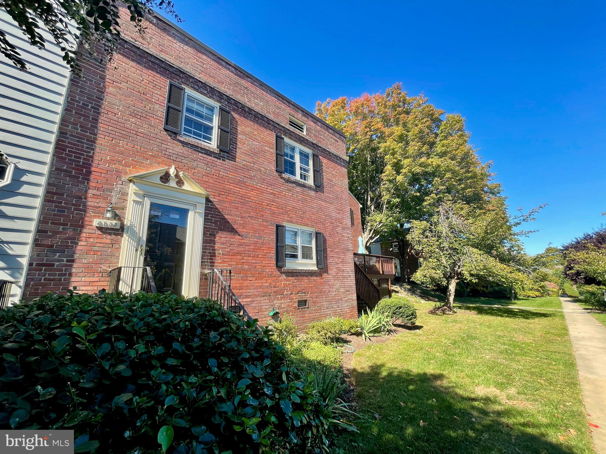 KENWOOD FOREST - Residential