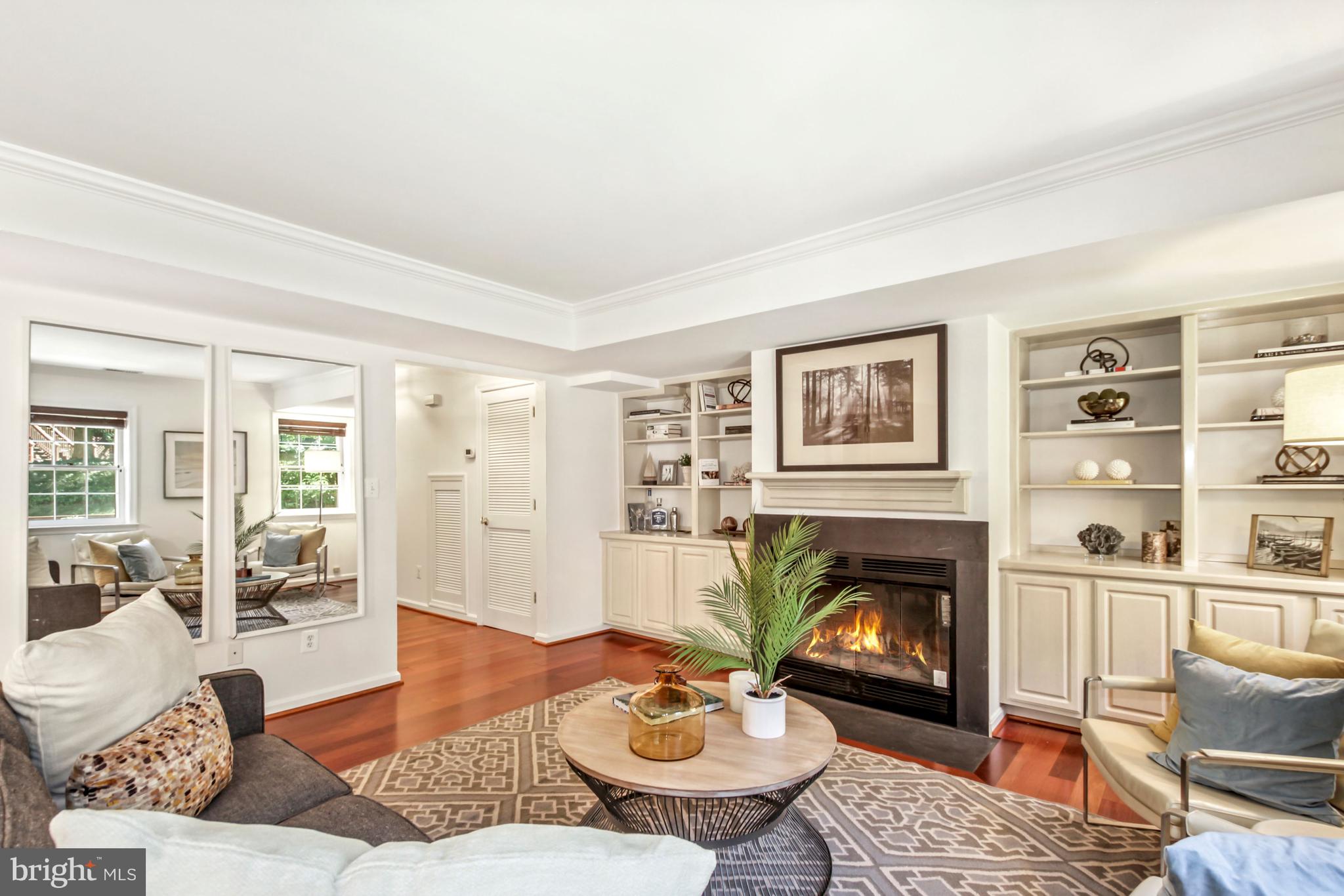 KENWOOD FOREST - Residential