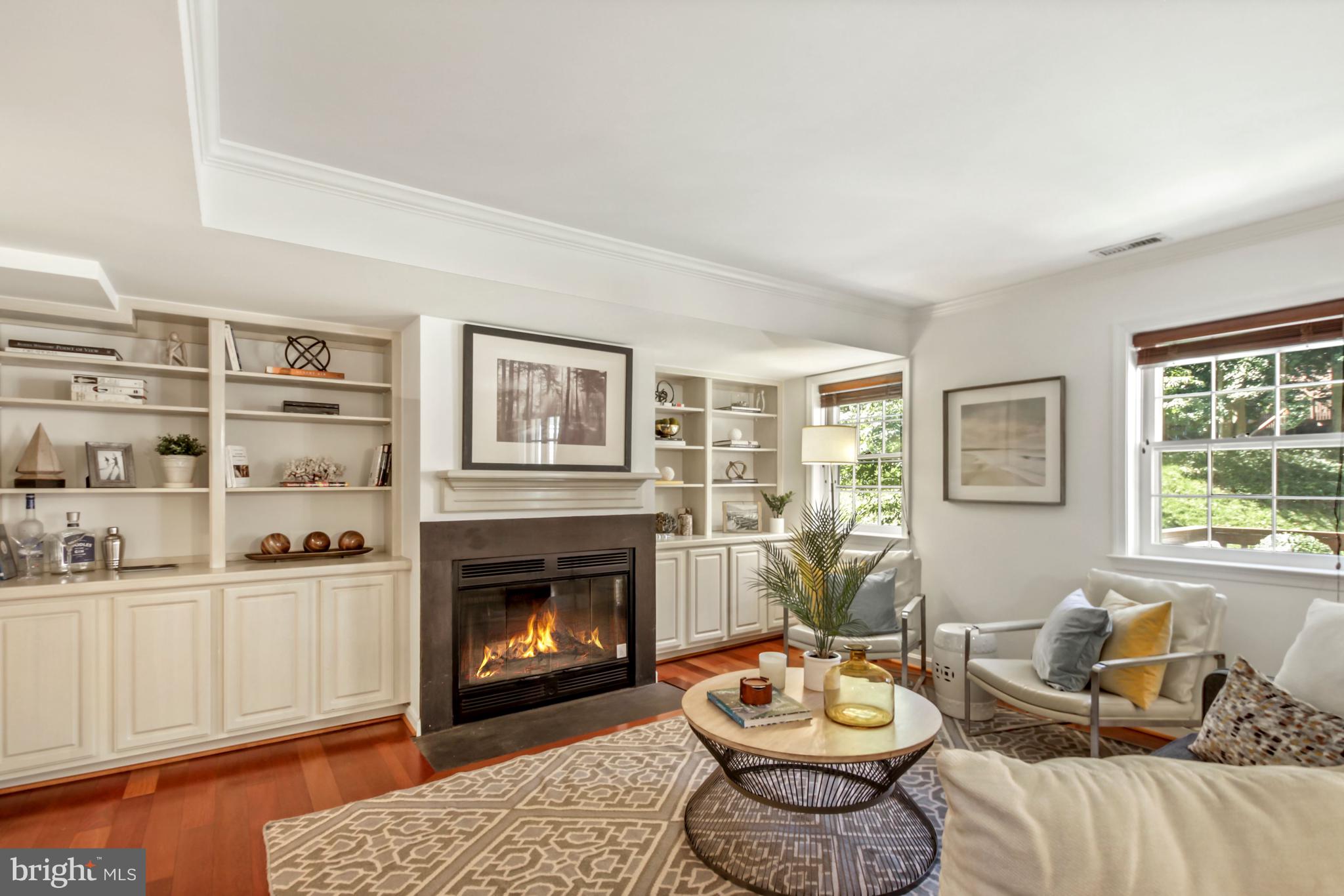 KENWOOD FOREST - Residential