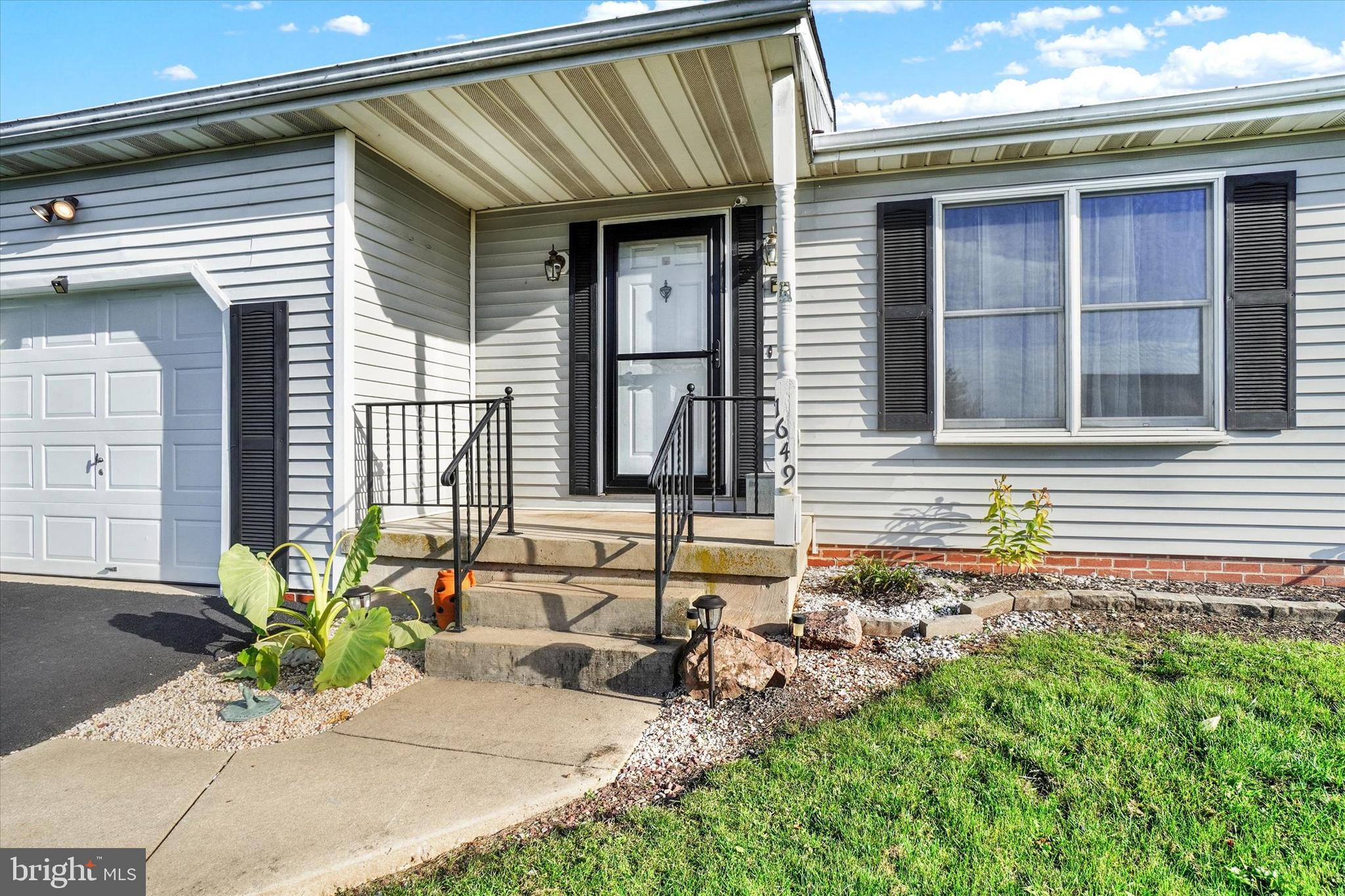 WEST MANCHESTER TWP - Residential