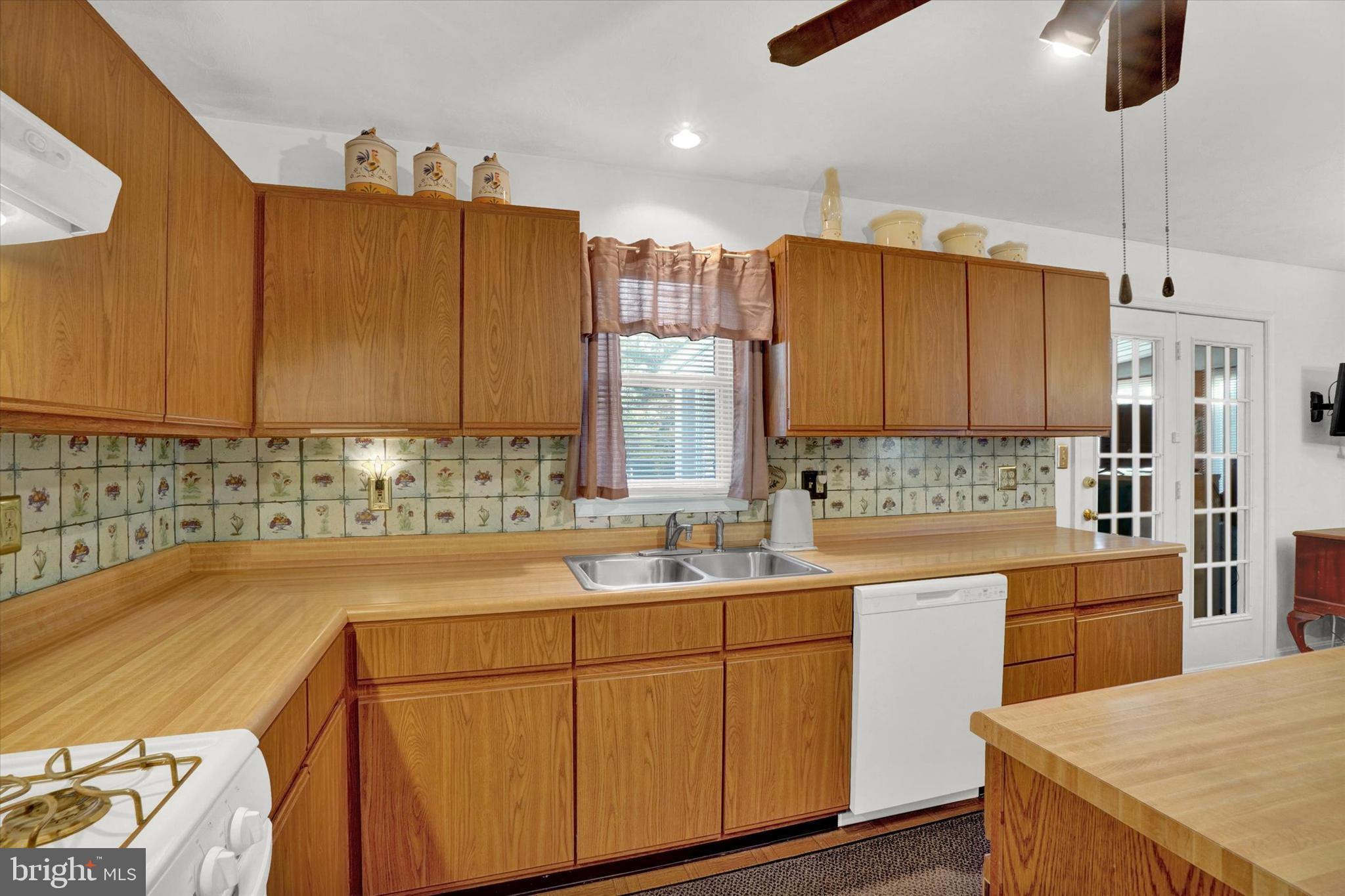 WEST MANCHESTER TWP - Residential