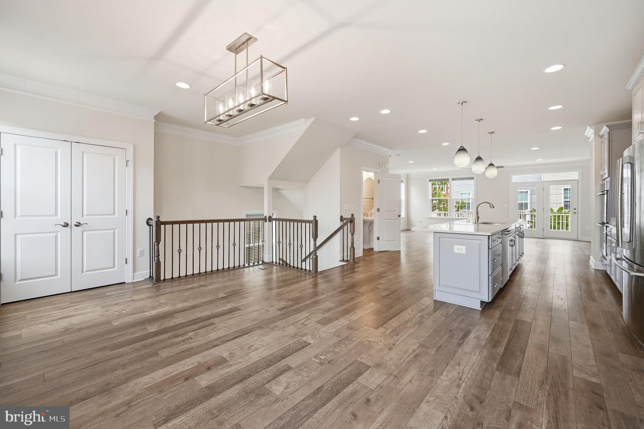 8808 ENGLEWOOD FARMS DRIVE