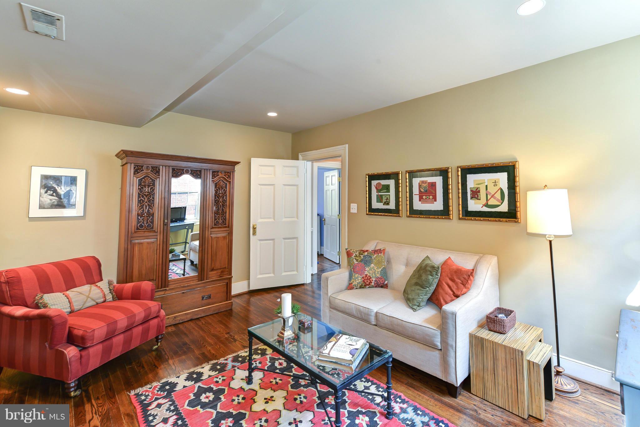 OLD TOWN - Residential