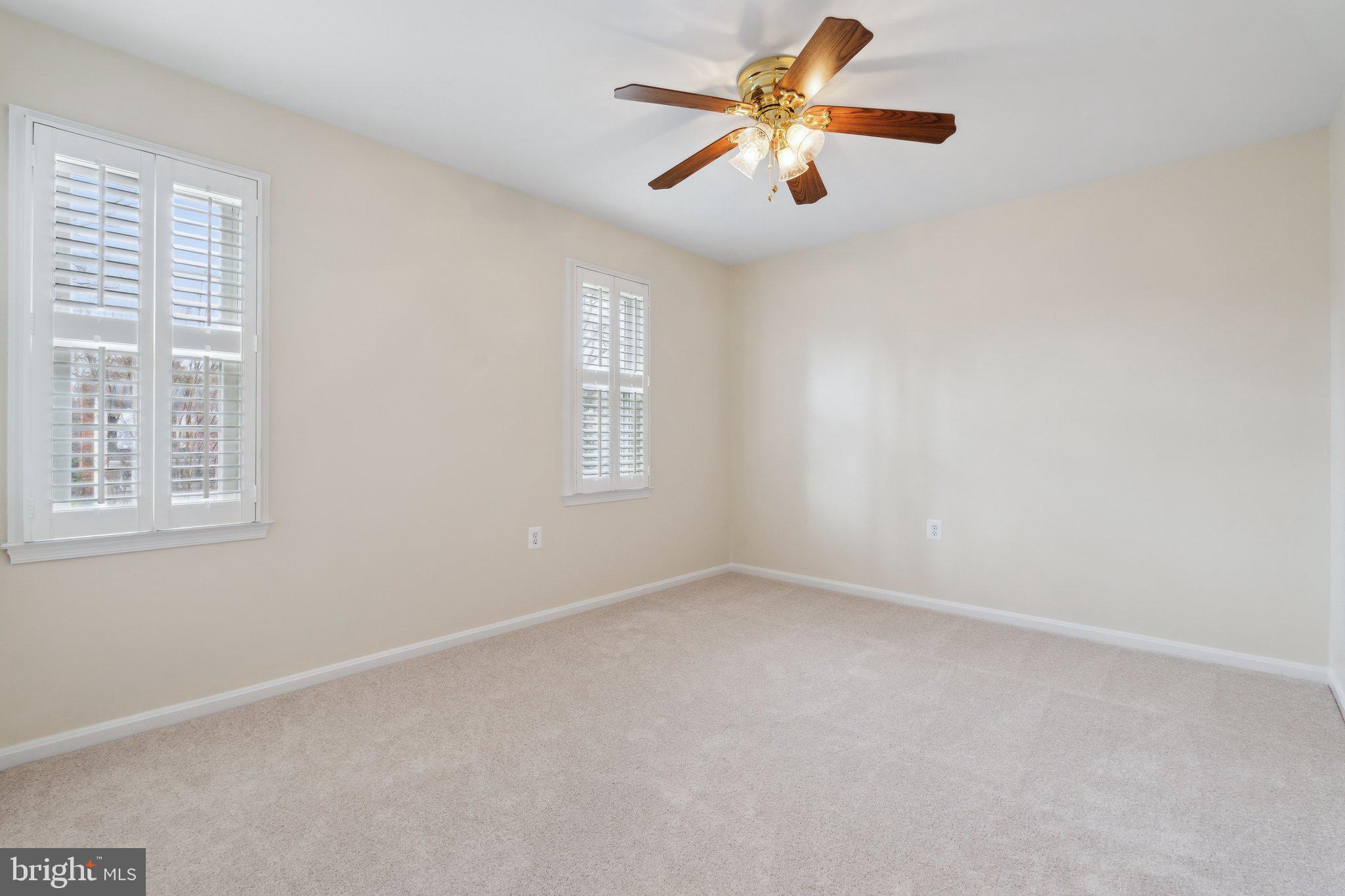 NORBECK ESTATES - Residential