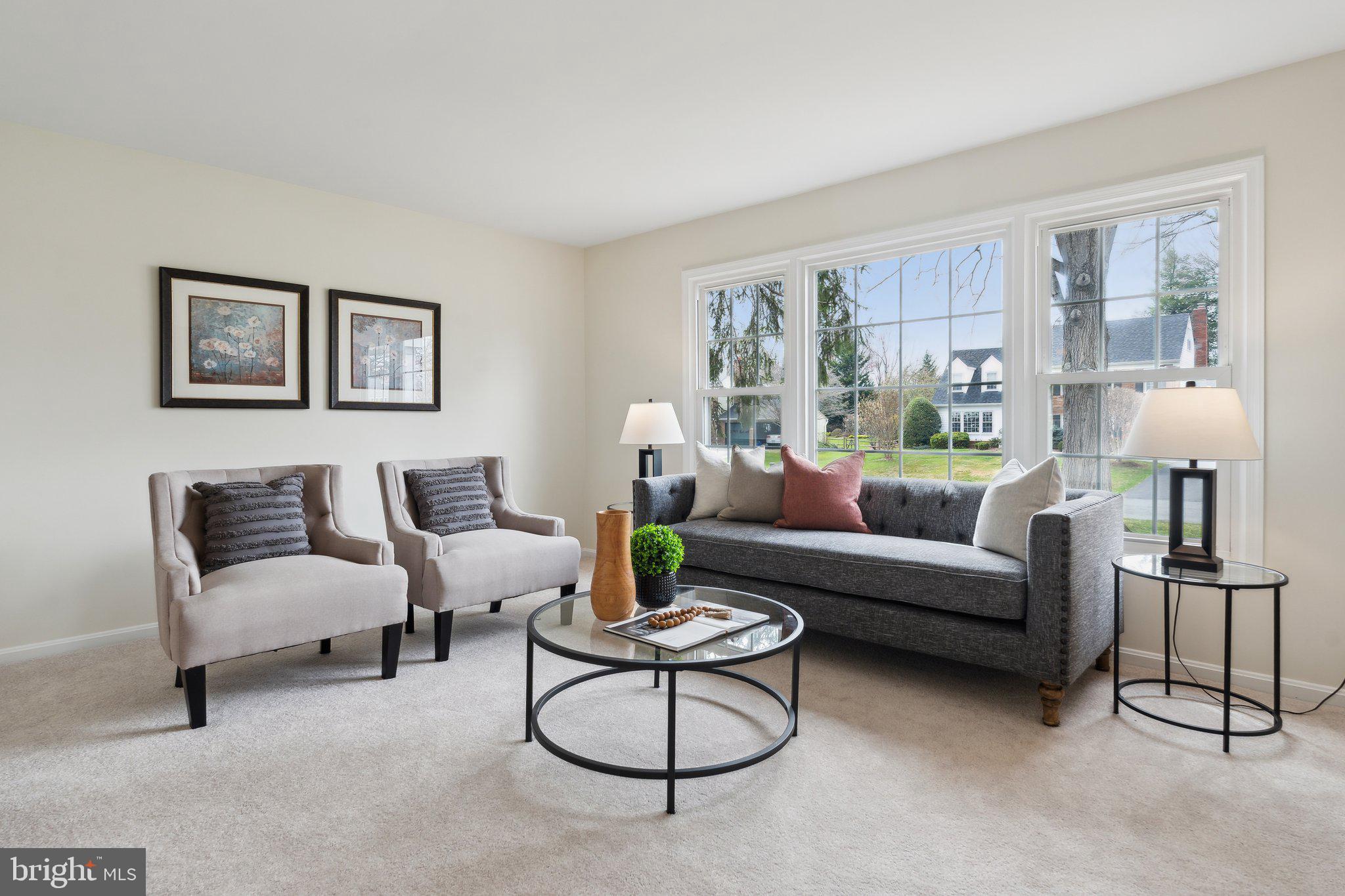 NORBECK ESTATES - Residential