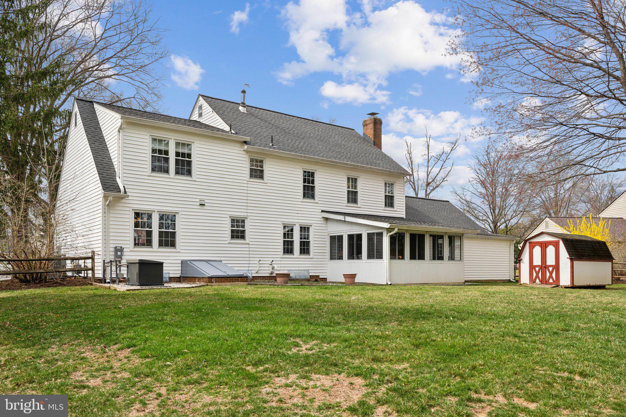 NORBECK ESTATES - Residential