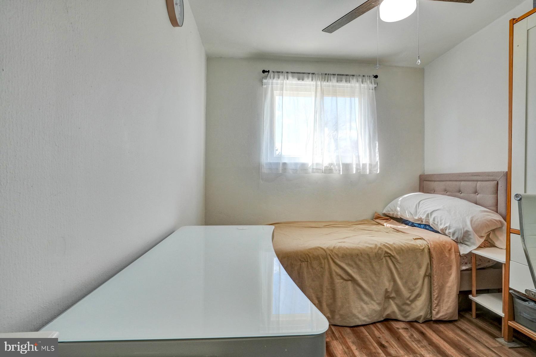 SOMERTON - Residential