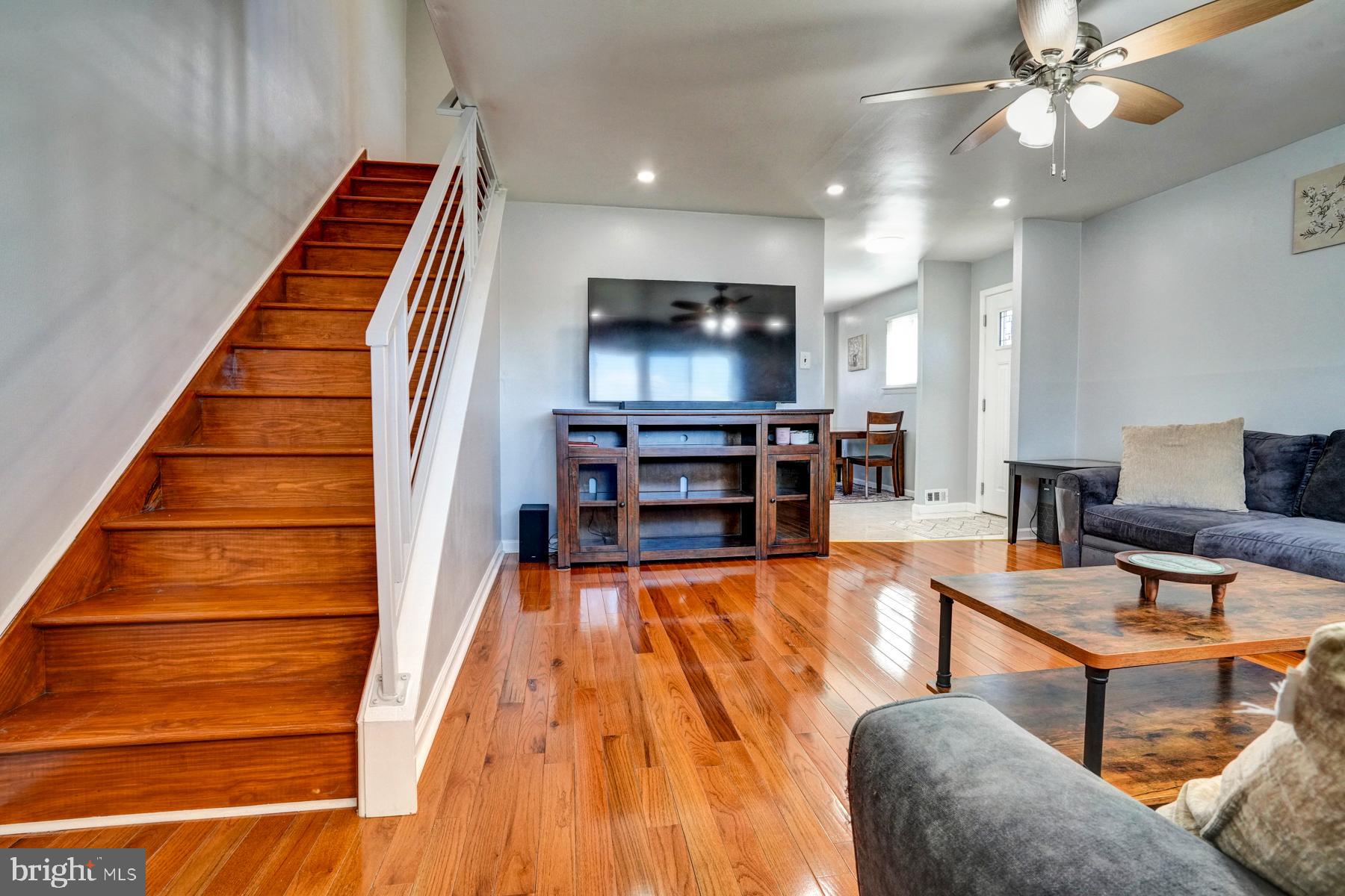 SOMERTON - Residential