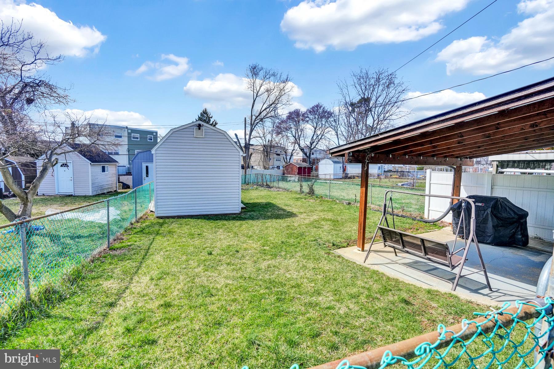 SOMERTON - Residential