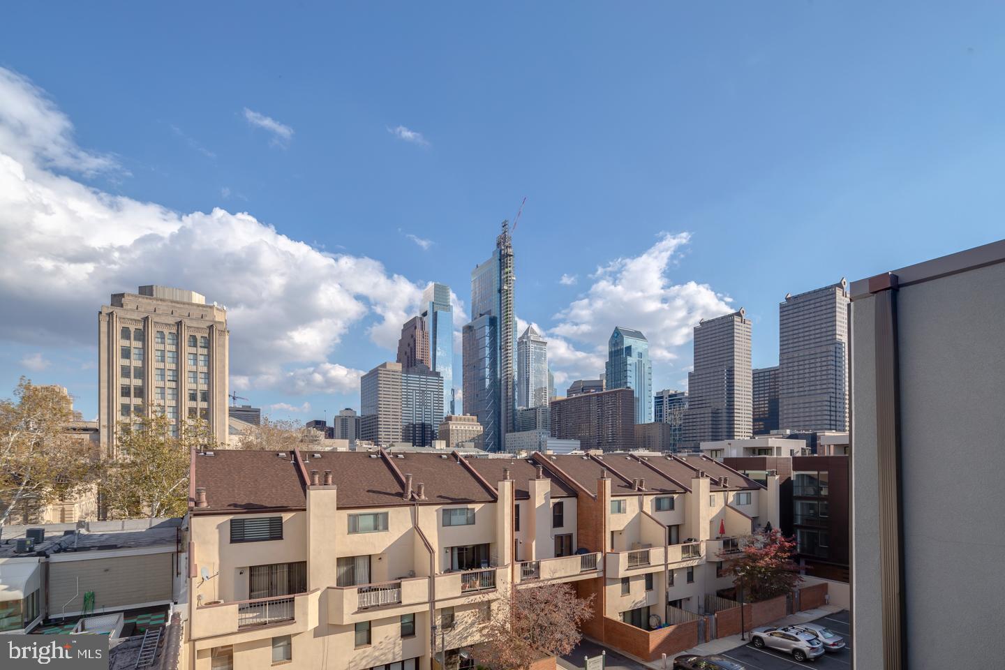 LOGAN SQUARE - Residential Lease