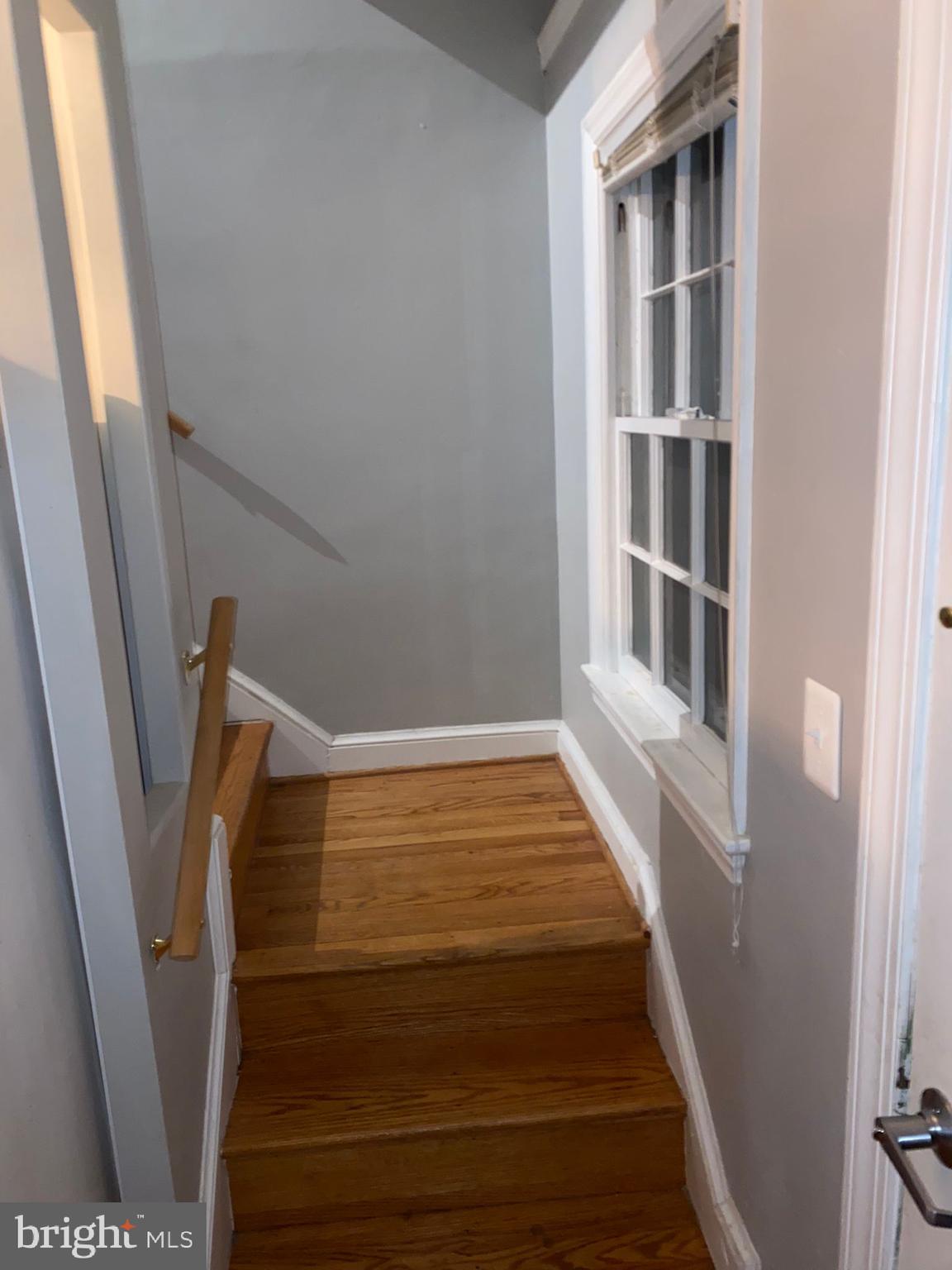 COLLEGE PARK - Residential Lease