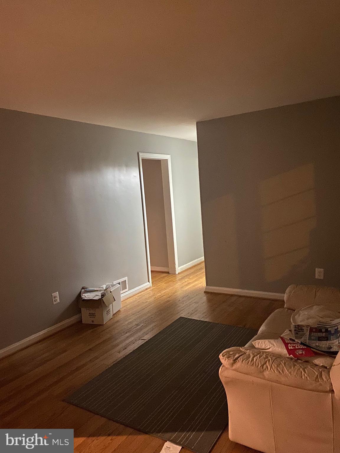 COLLEGE PARK - Residential Lease