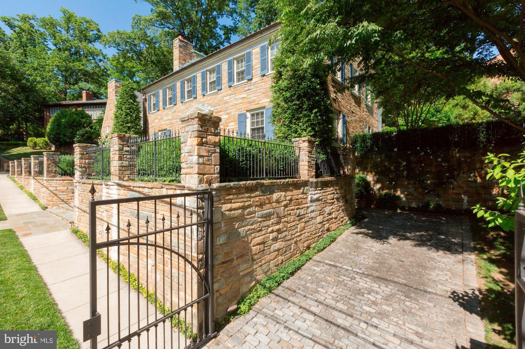 MASSACHUSETTS AVENUE HEIGHTS - Residential