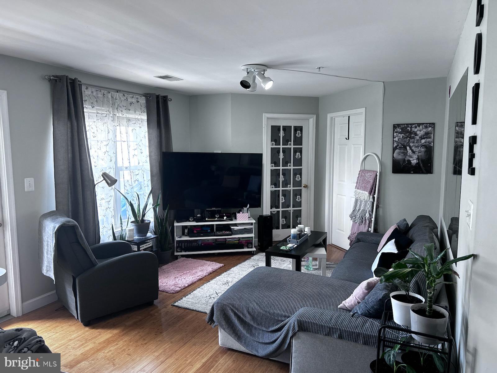 LEESBURG GATEWAY - Residential