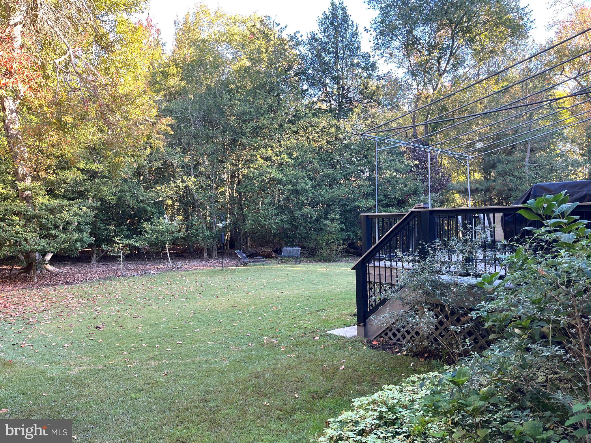 6 ROBIN HOOD DR. DRIVE