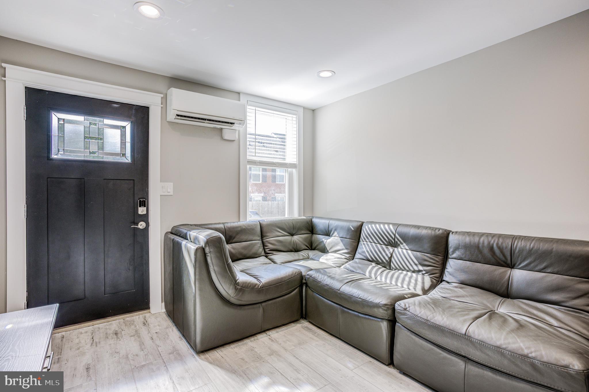 ANNAPOLIS - Residential