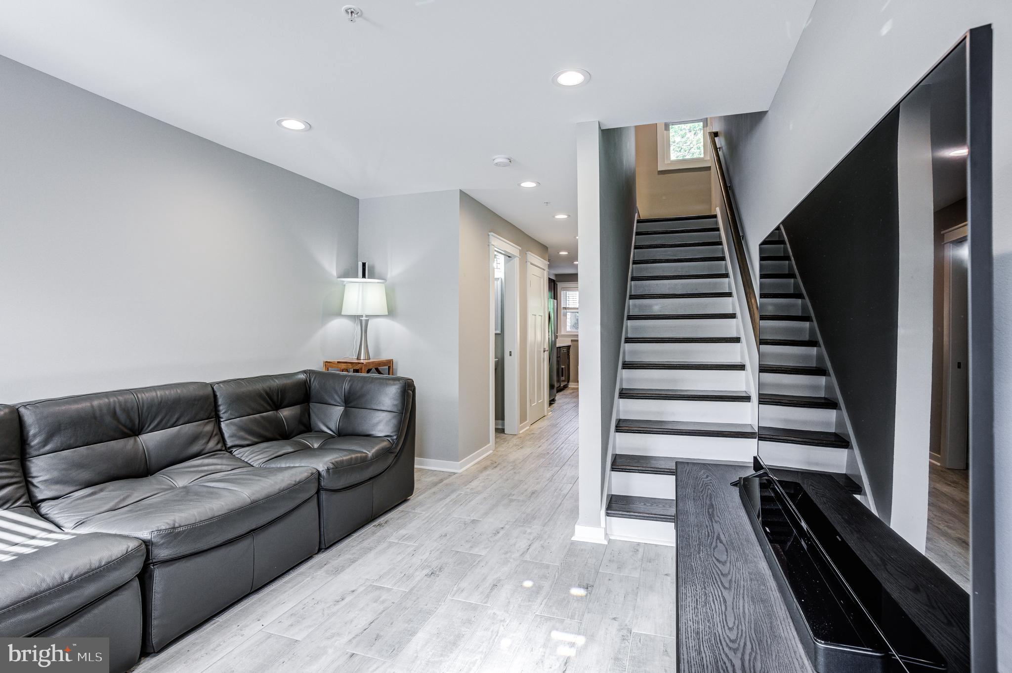 ANNAPOLIS - Residential