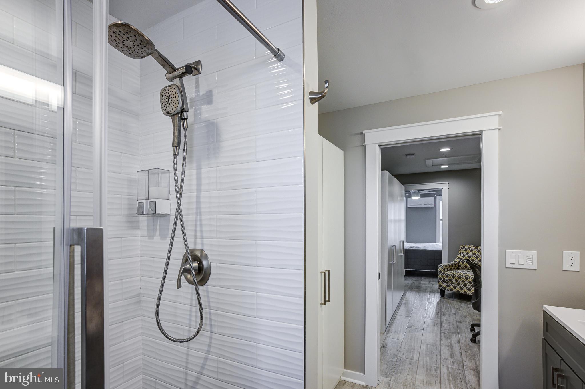 ANNAPOLIS - Residential