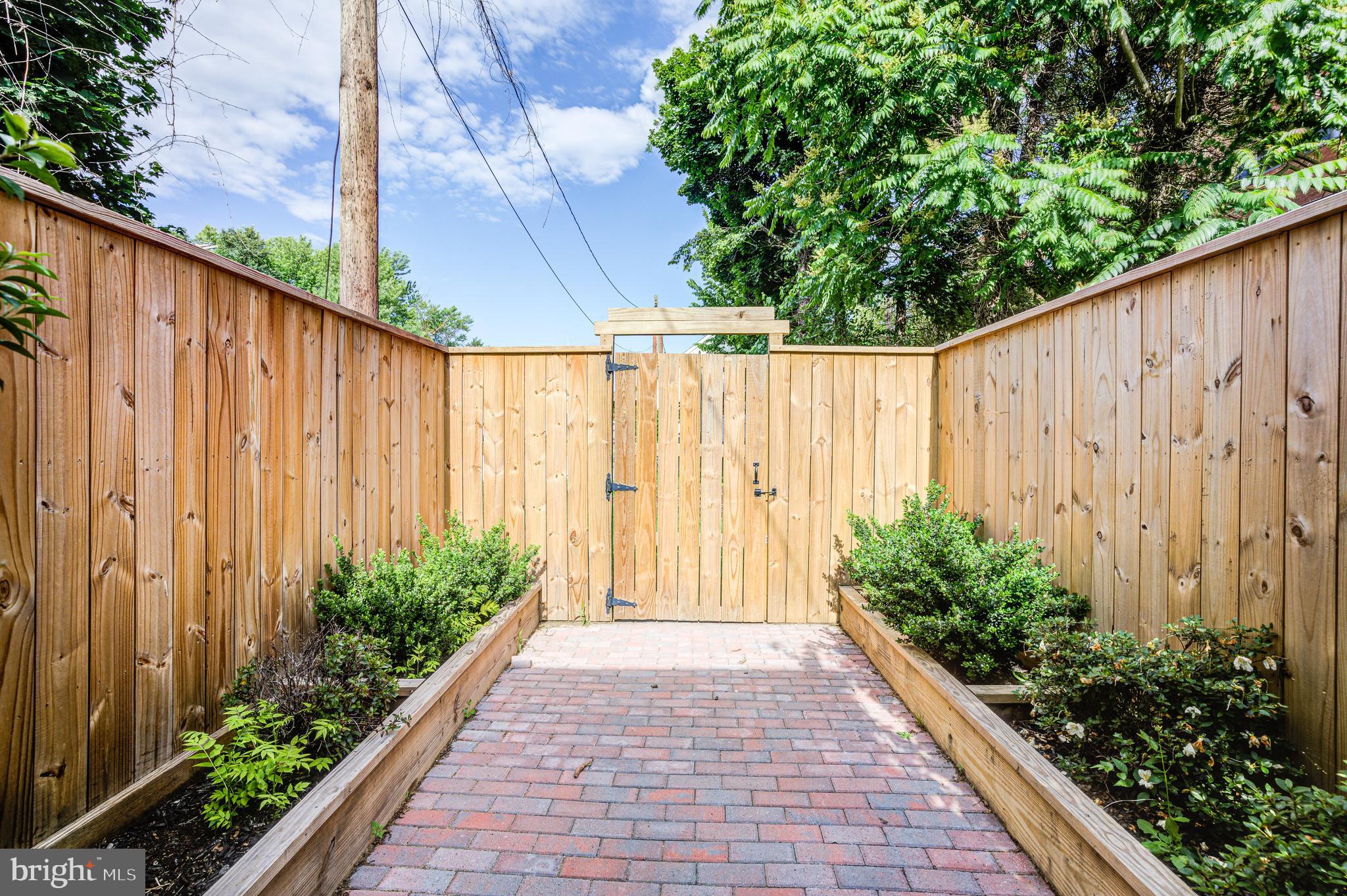 ANNAPOLIS - Residential