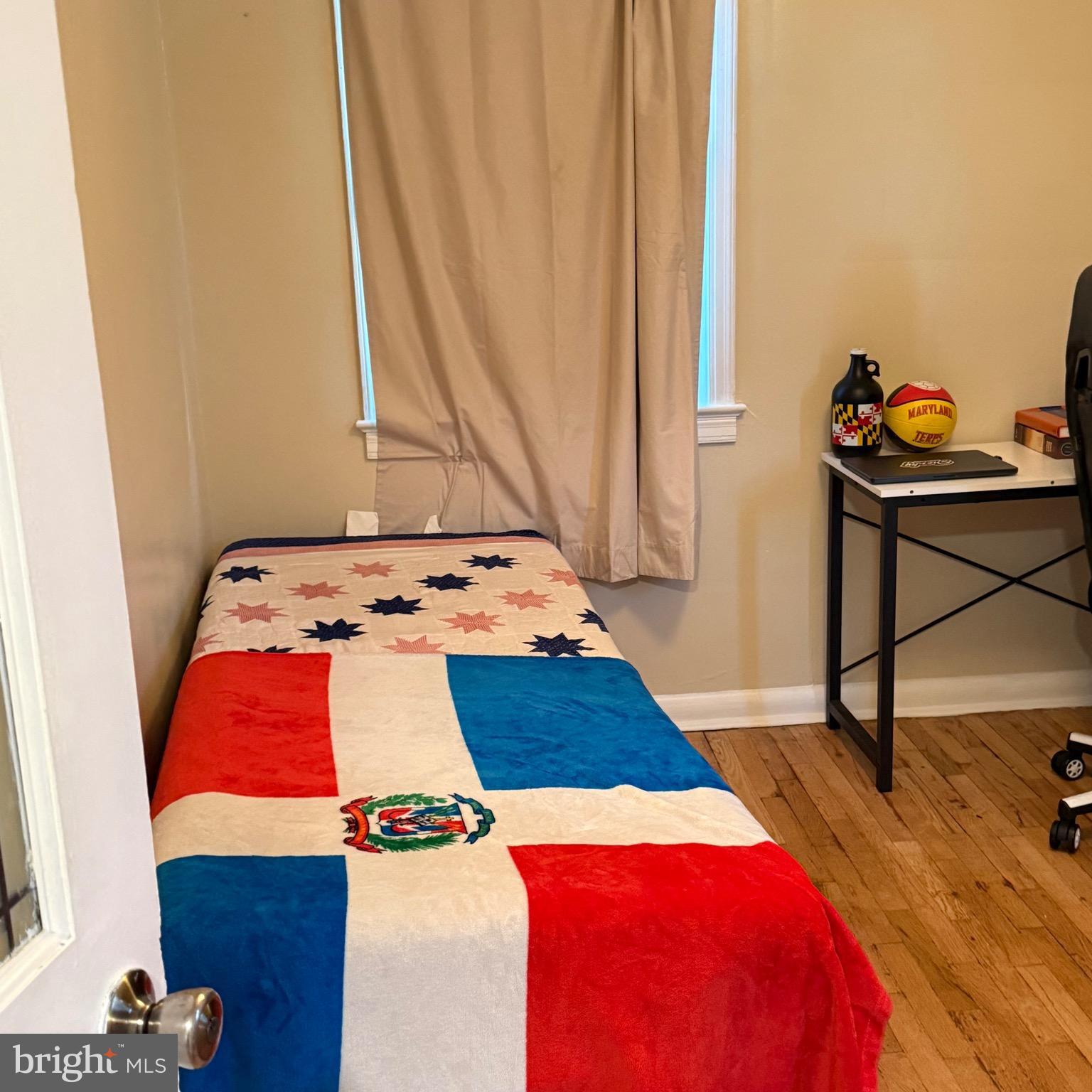 LANDOVER HILLS - Residential