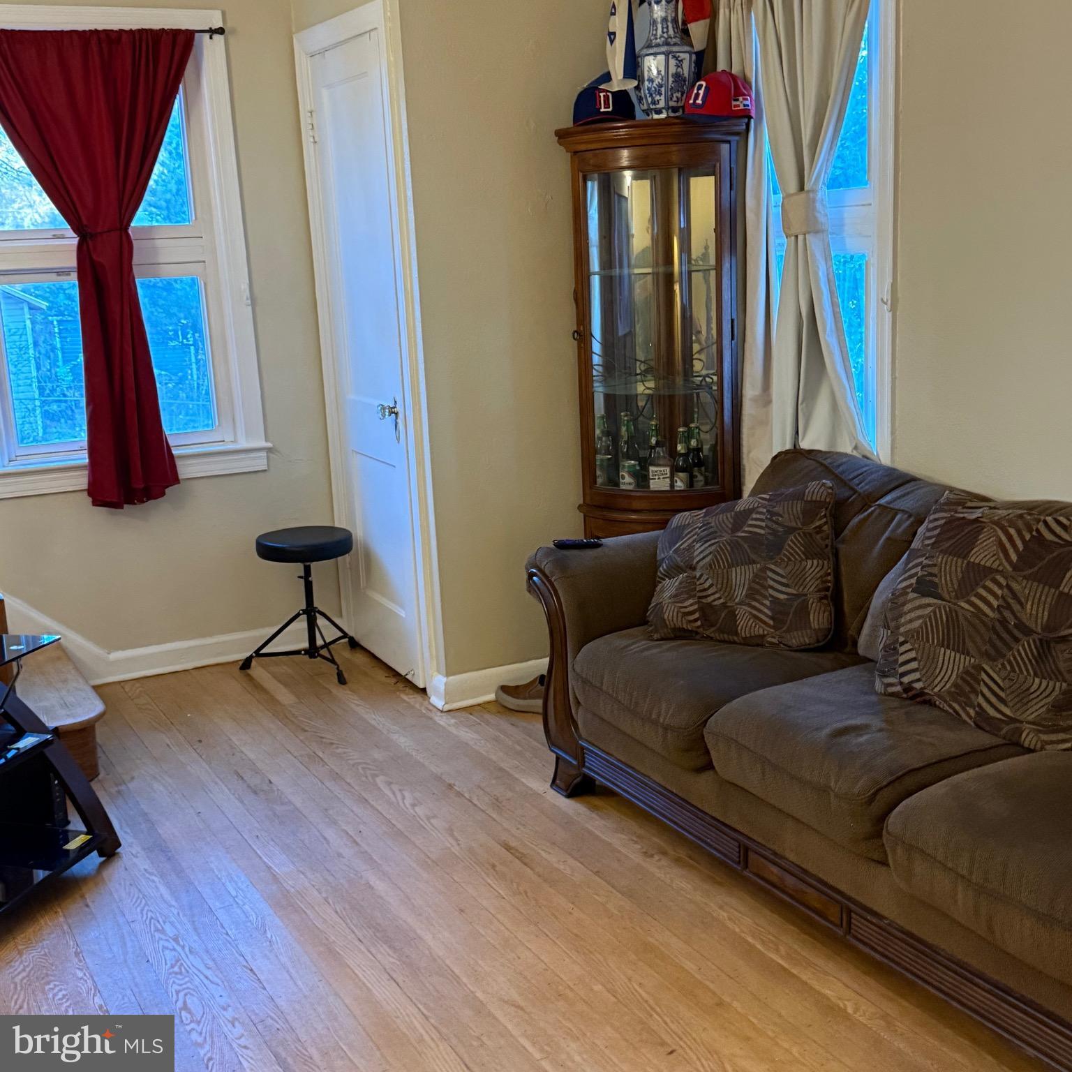 LANDOVER HILLS - Residential