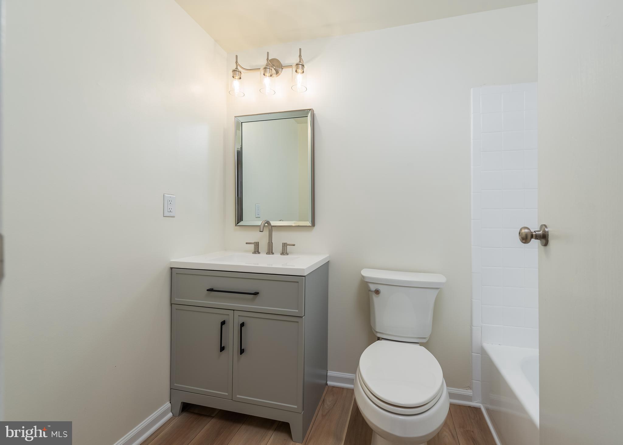 KINGS CONTRIVANCE - Residential