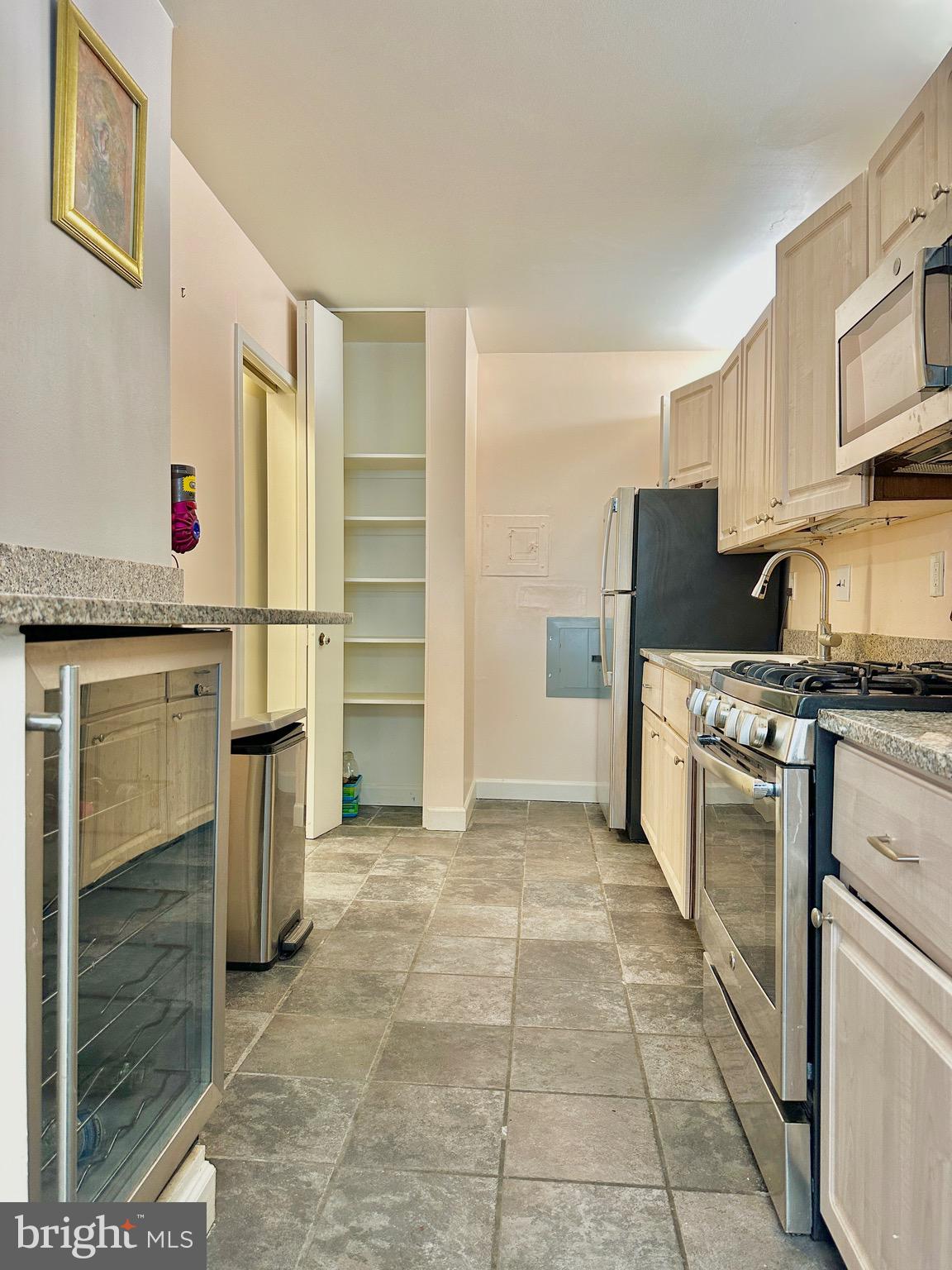 WILLOUGHBY OF CHEVY CHASE - Residential