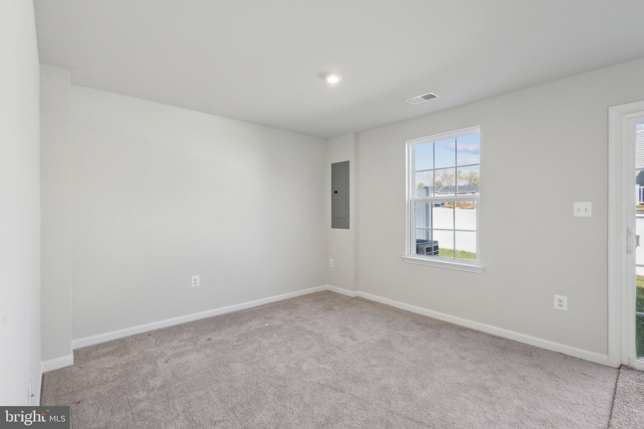 WILDERNESS SHORES - Residential