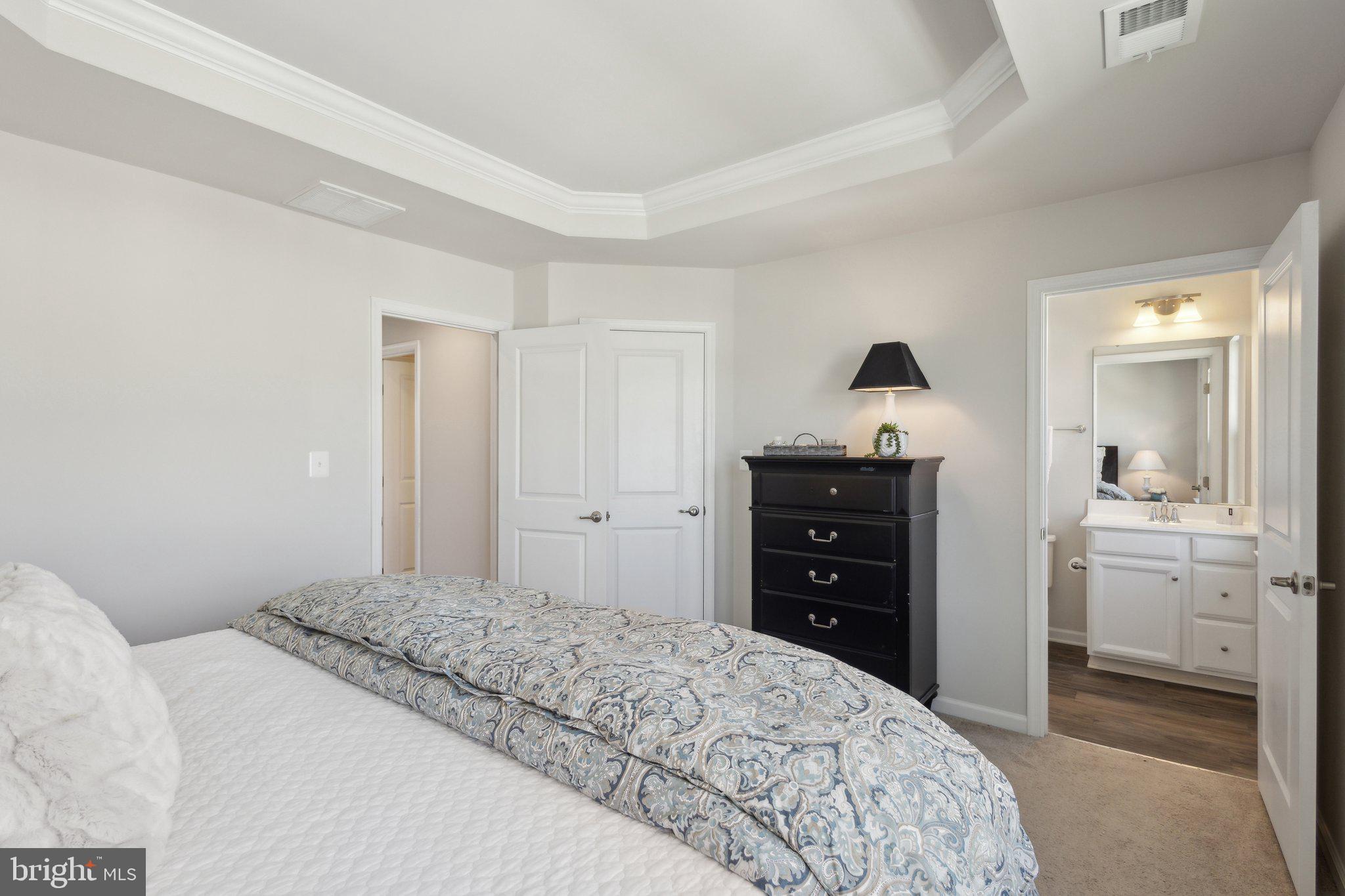 WILDERNESS SHORES - Residential