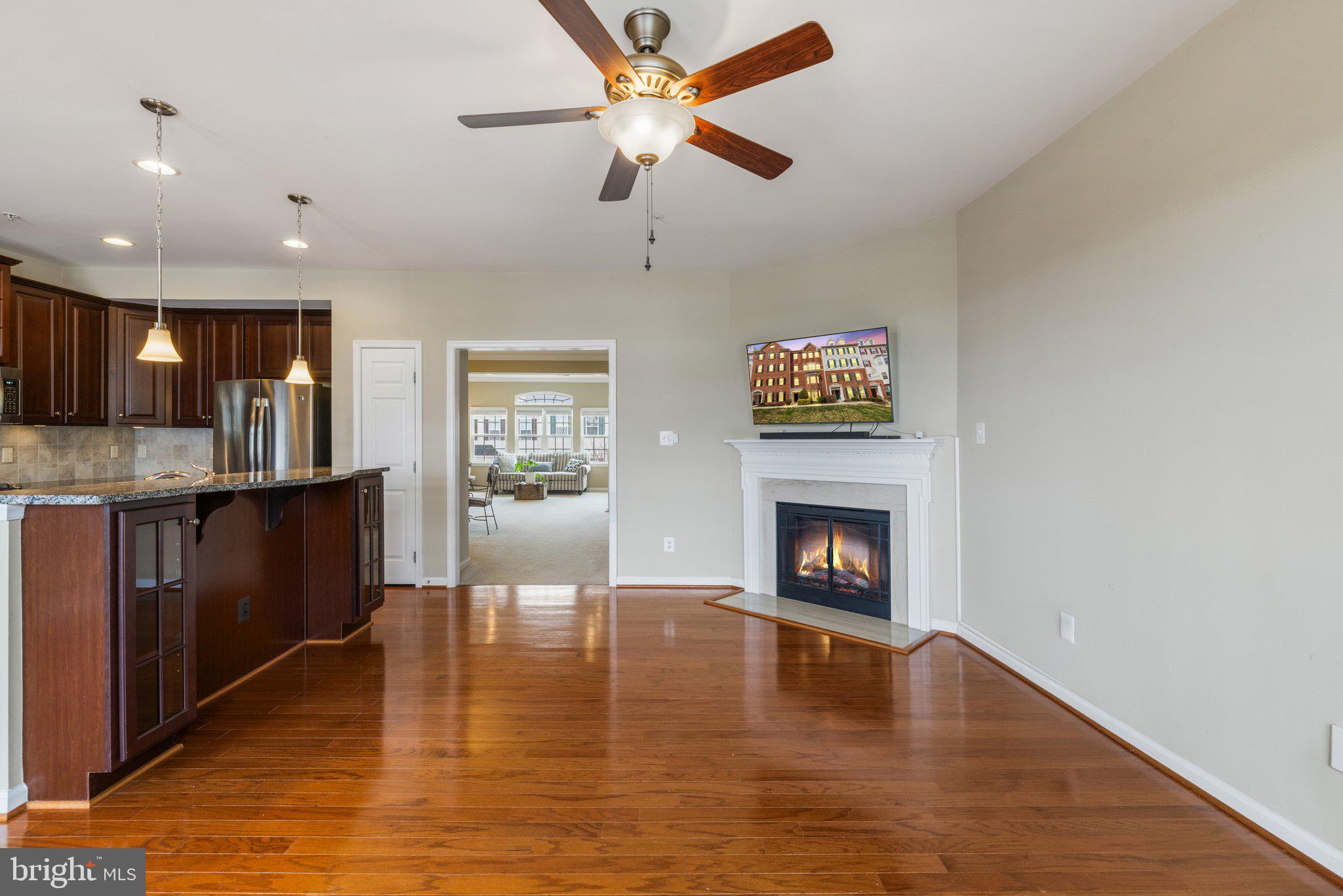 SOMERSET CONDO - Residential