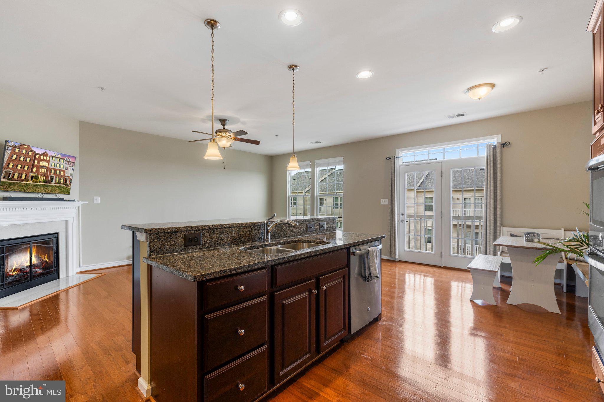 SOMERSET CONDO - Residential