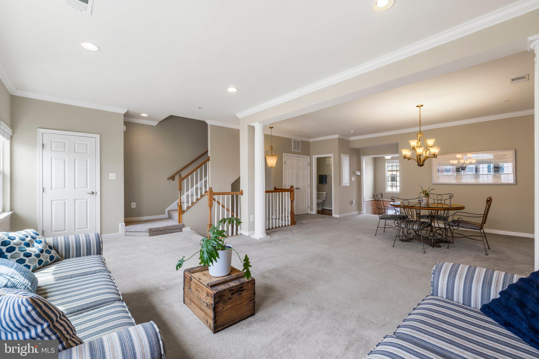 SOMERSET CONDO - Residential