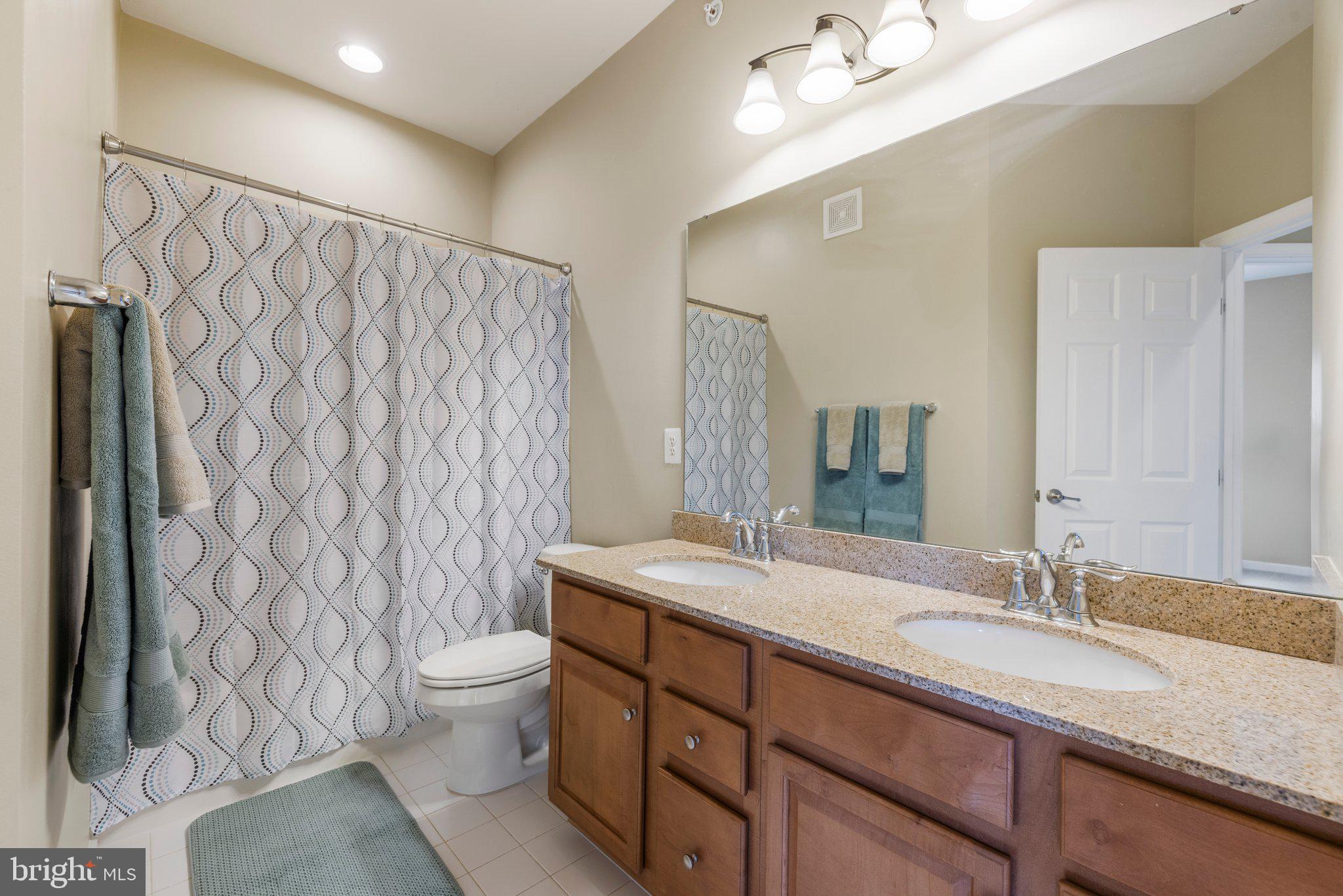 SOMERSET CONDO - Residential