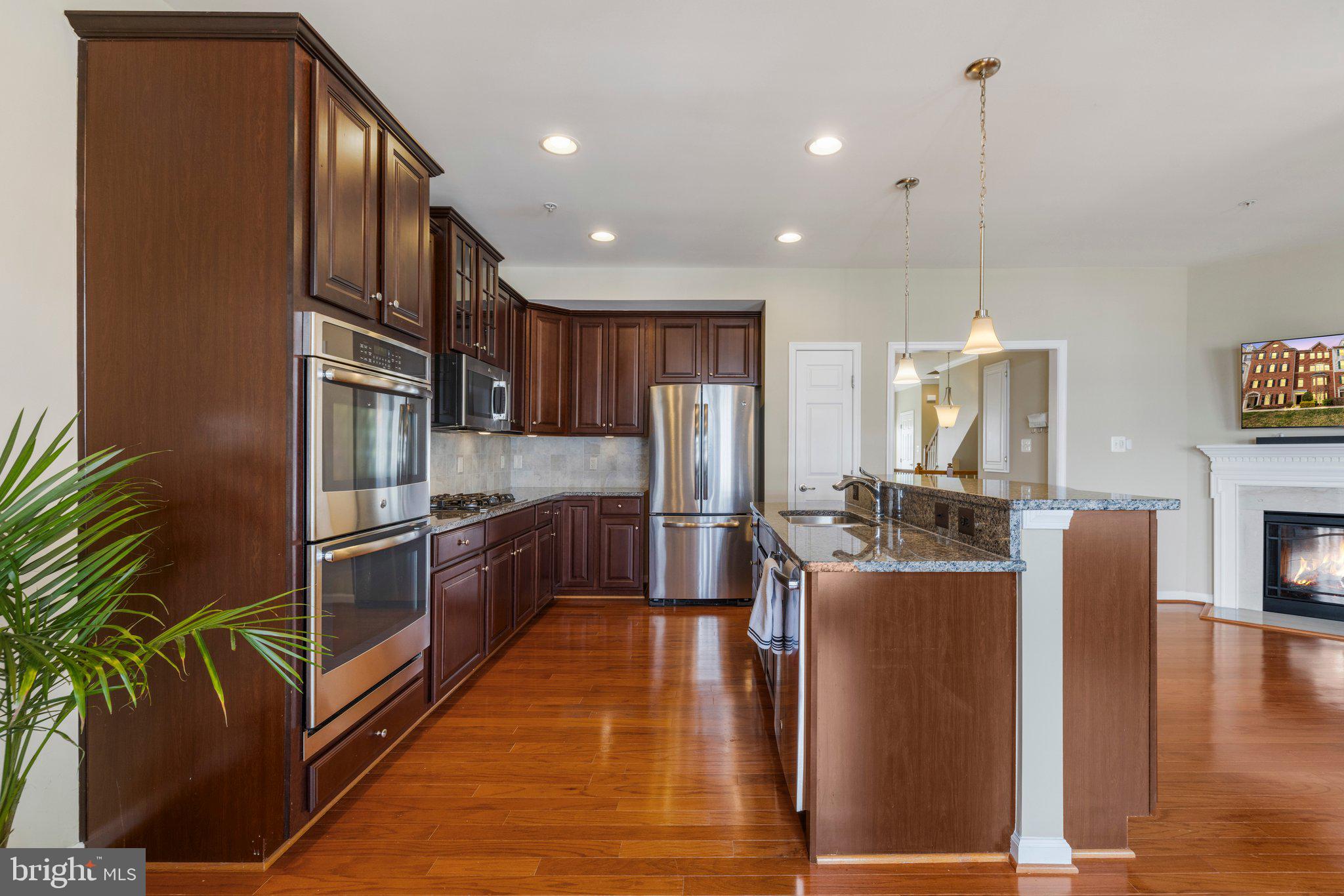 SOMERSET CONDO - Residential