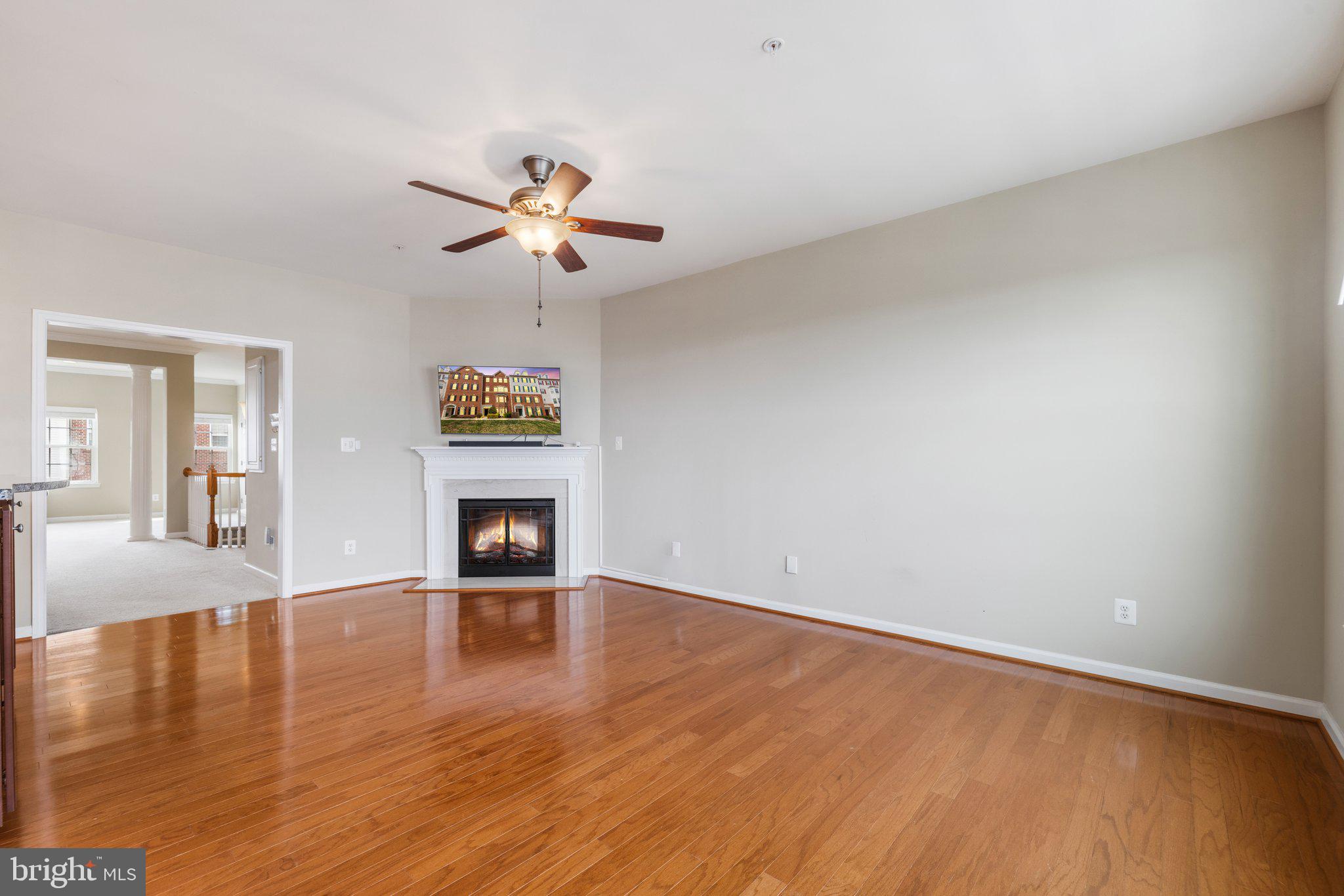 SOMERSET CONDO - Residential