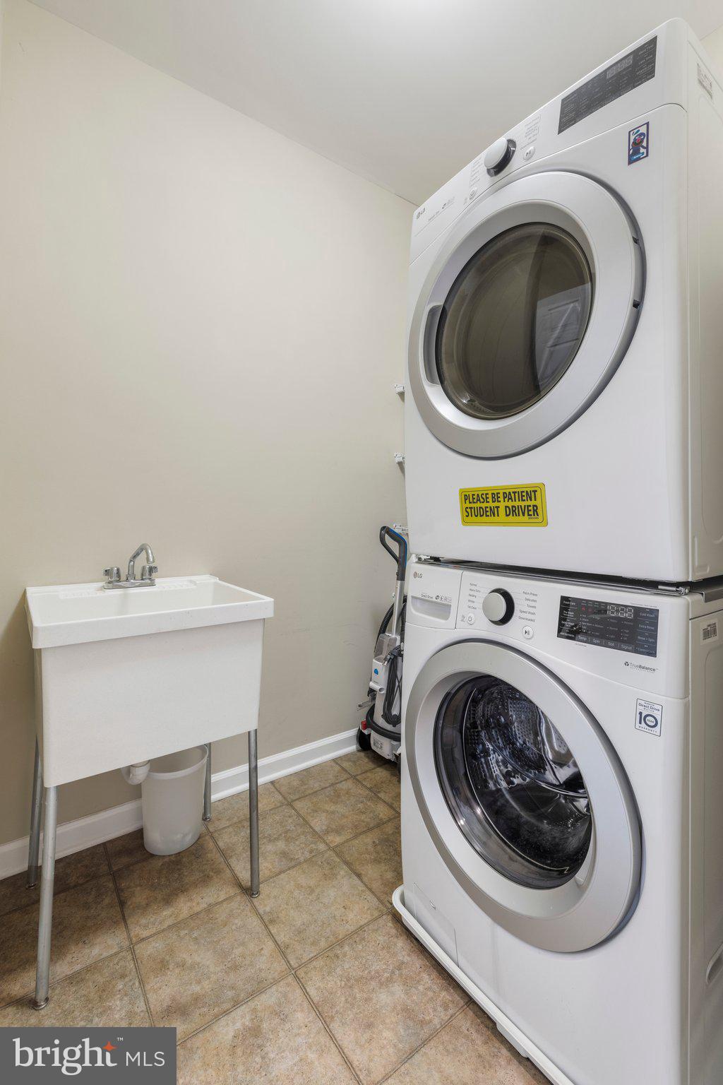 SOMERSET CONDO - Residential