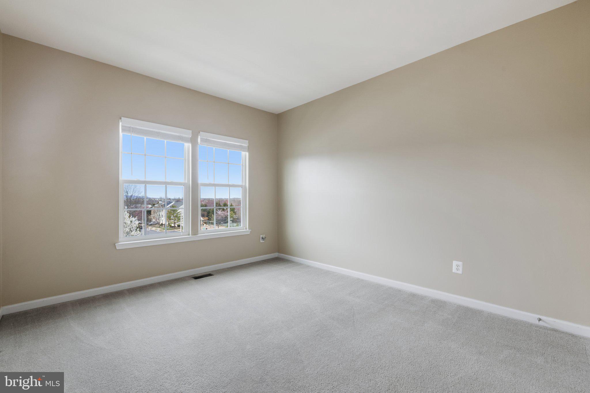 SOMERSET CONDO - Residential