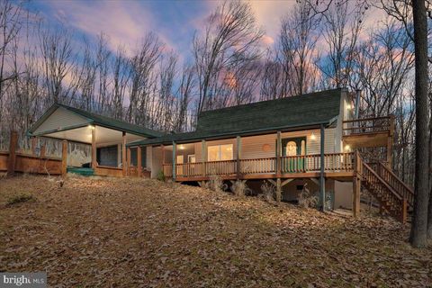 165 BUCK RUN ROAD DELRAY WV 26714