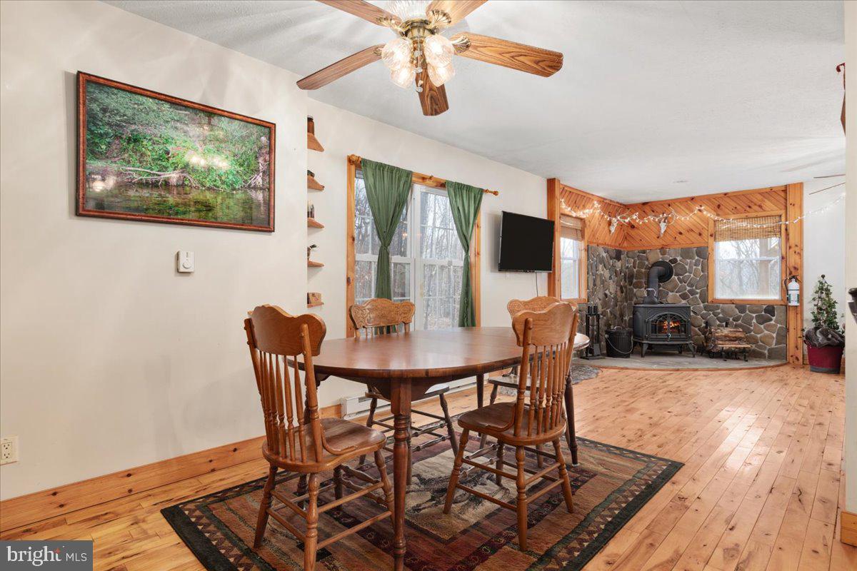 MOUNTAIN VIEW ESTATES - Residential