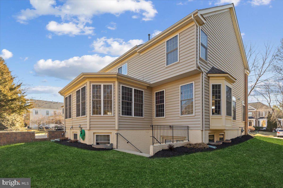 CHANTILLY GREEN ESTATES - Residential