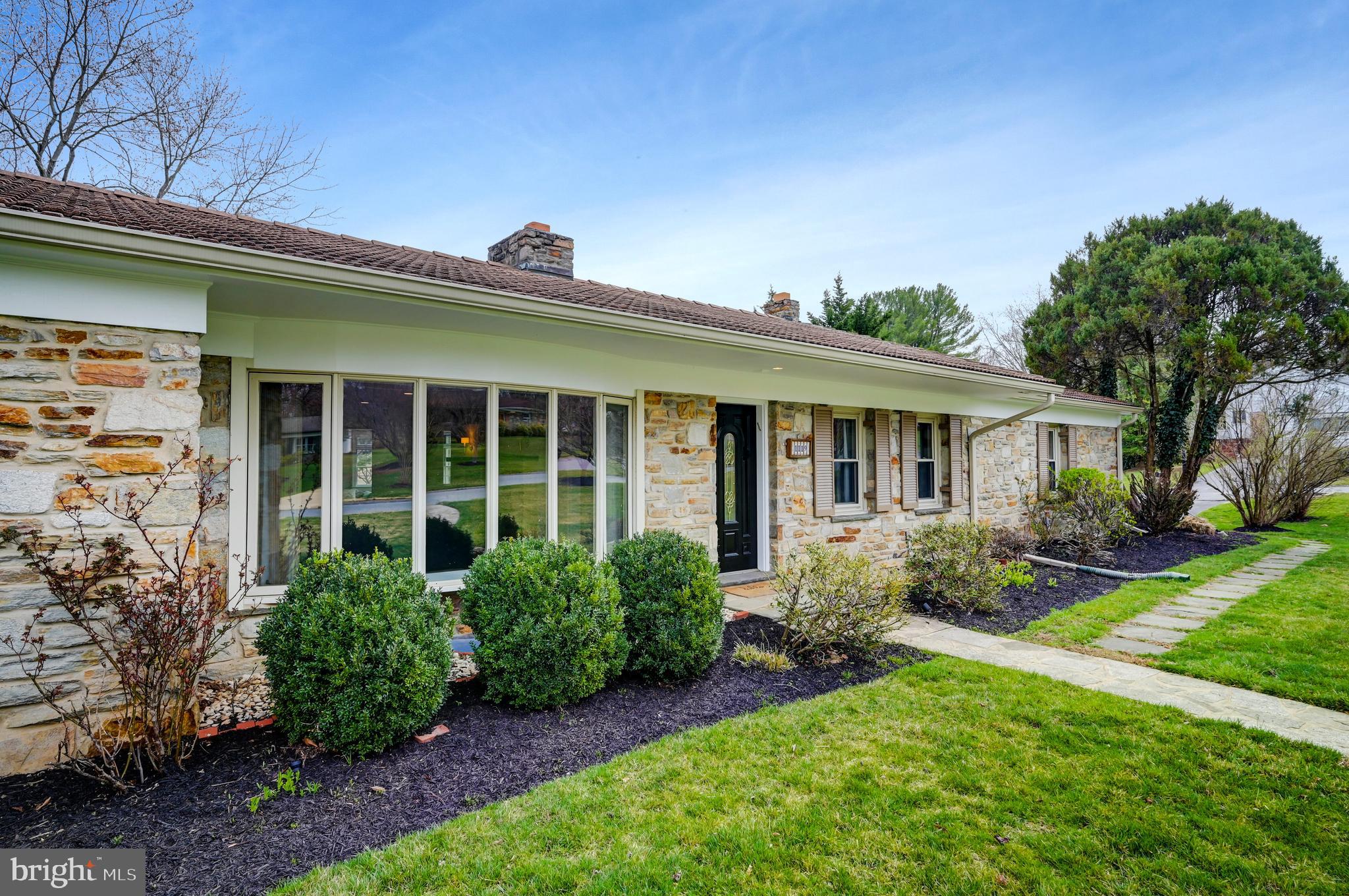 HAMPTON - Residential Lease