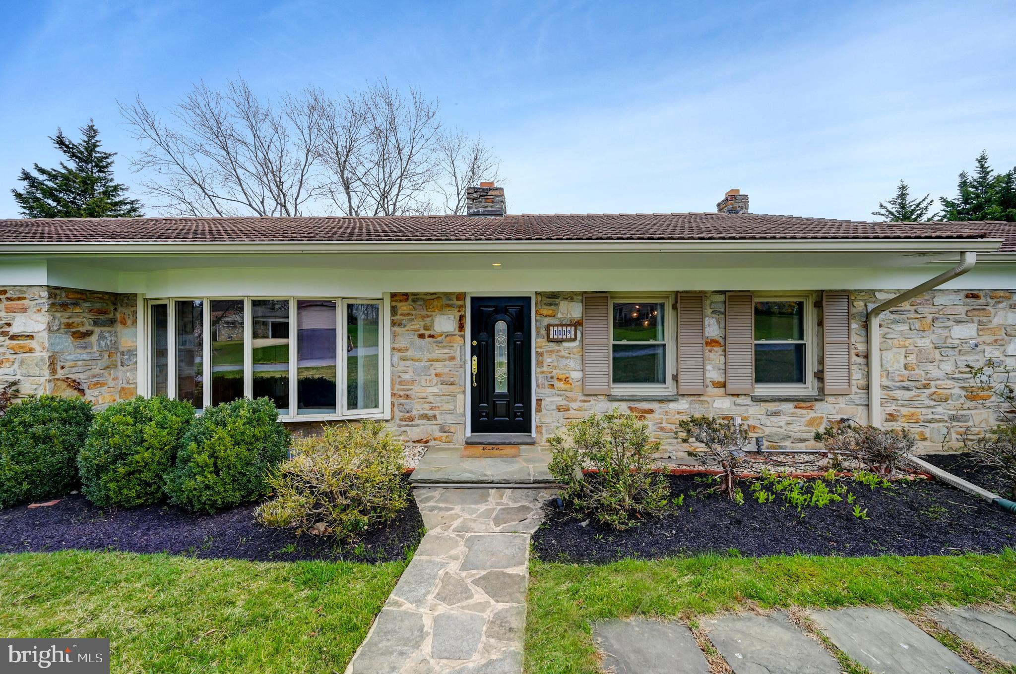 HAMPTON - Residential Lease