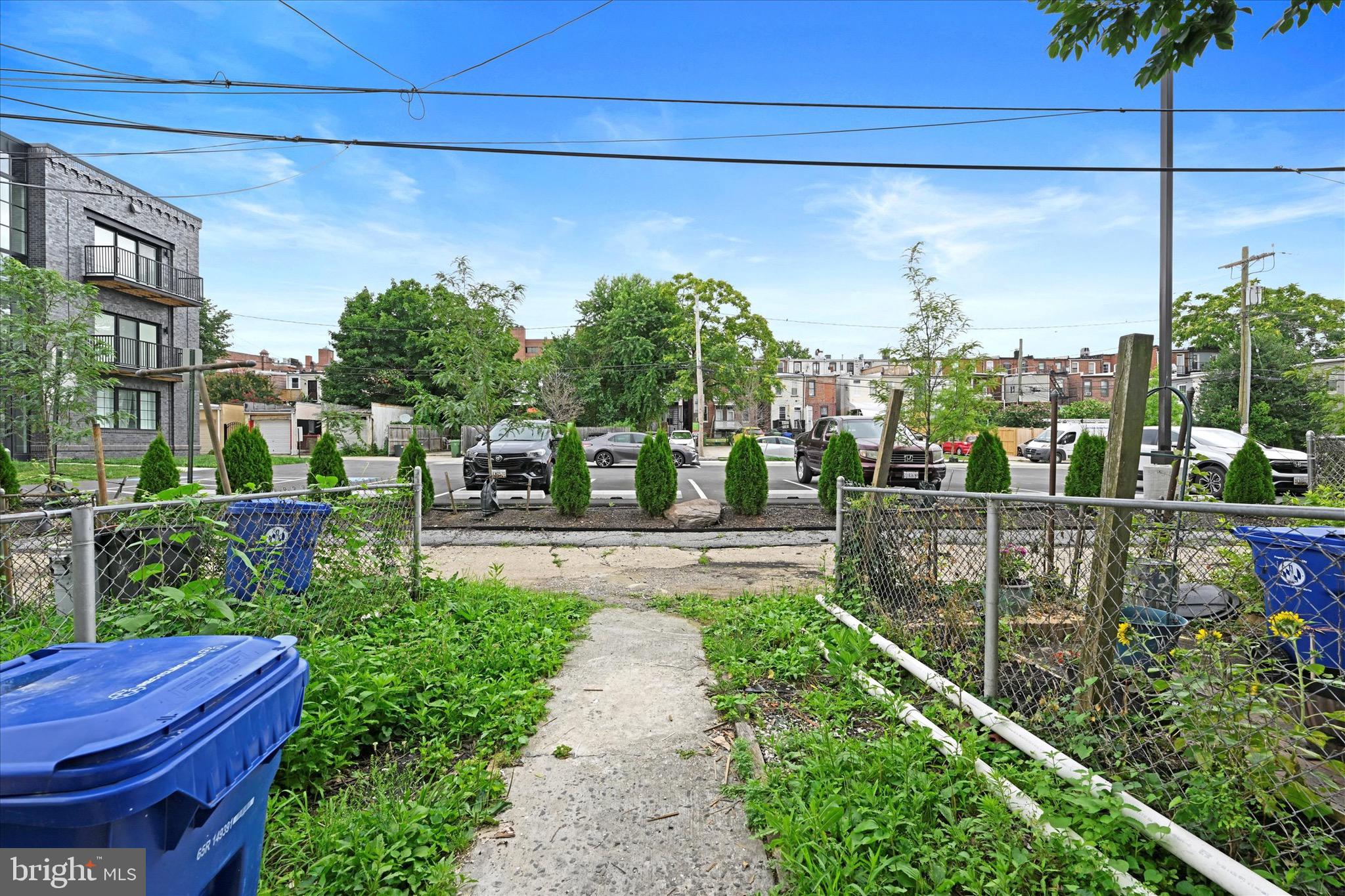 CHARLES VILLAGE - Residential